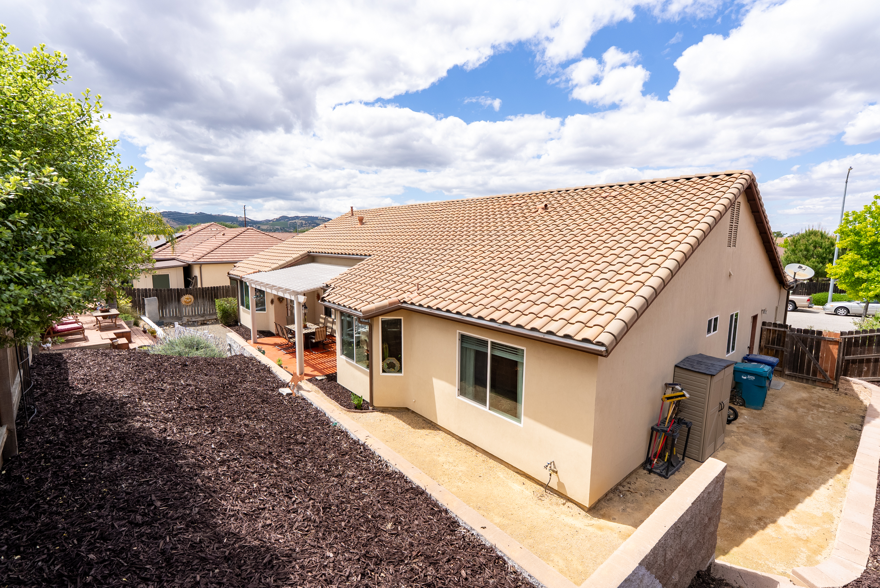  Timeless Living in Vintage at Montebello Oaks - 物件實景