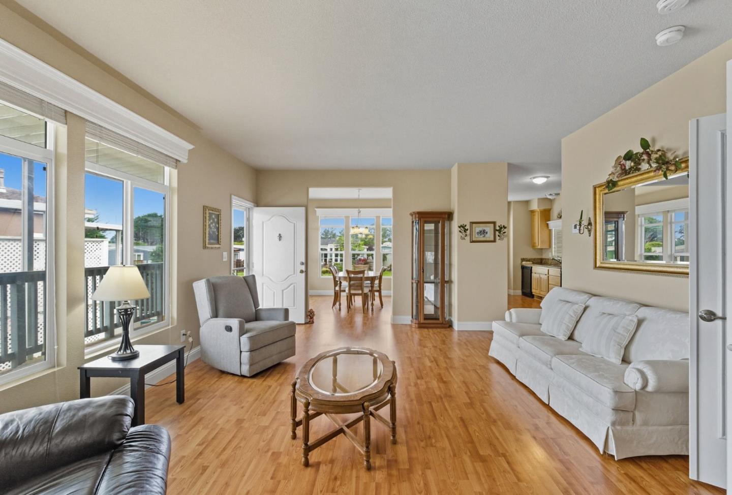 Half Moon Bay, California, 94019, United States, 3 Bedrooms Bedrooms, ,2 BathroomsBathrooms,Residential,For Sale,1949797