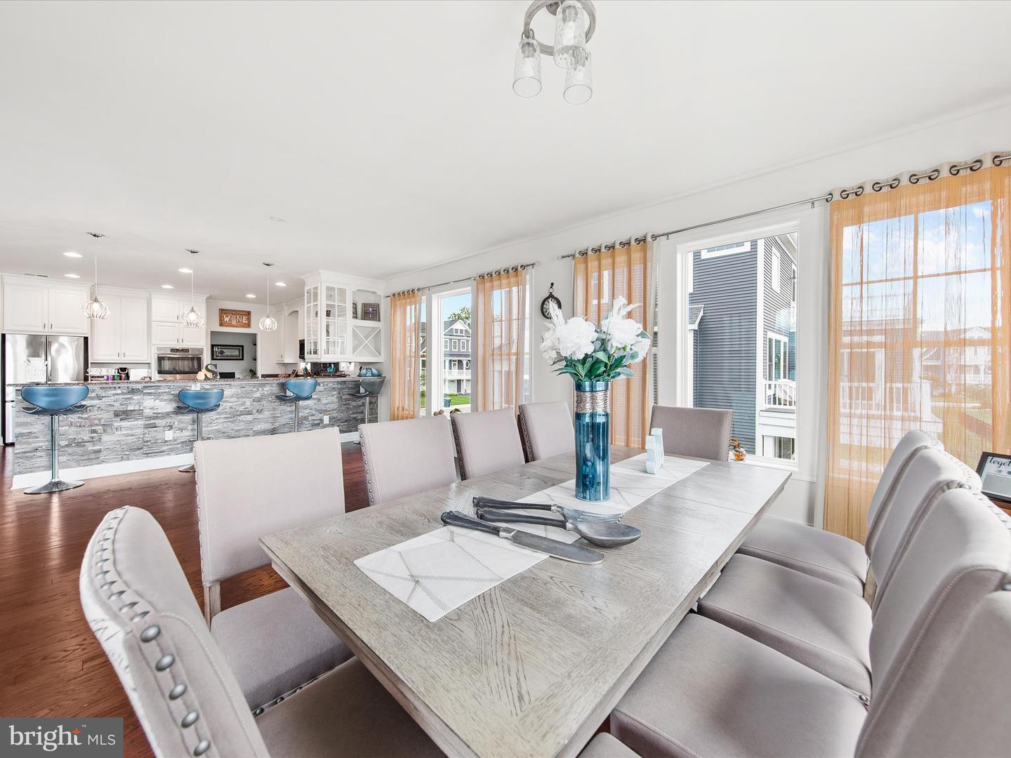Ocean View, Delaware, 19970, United States, 4 Bedrooms Bedrooms, ,5 BathroomsBathrooms,Residential,For Sale,1691728