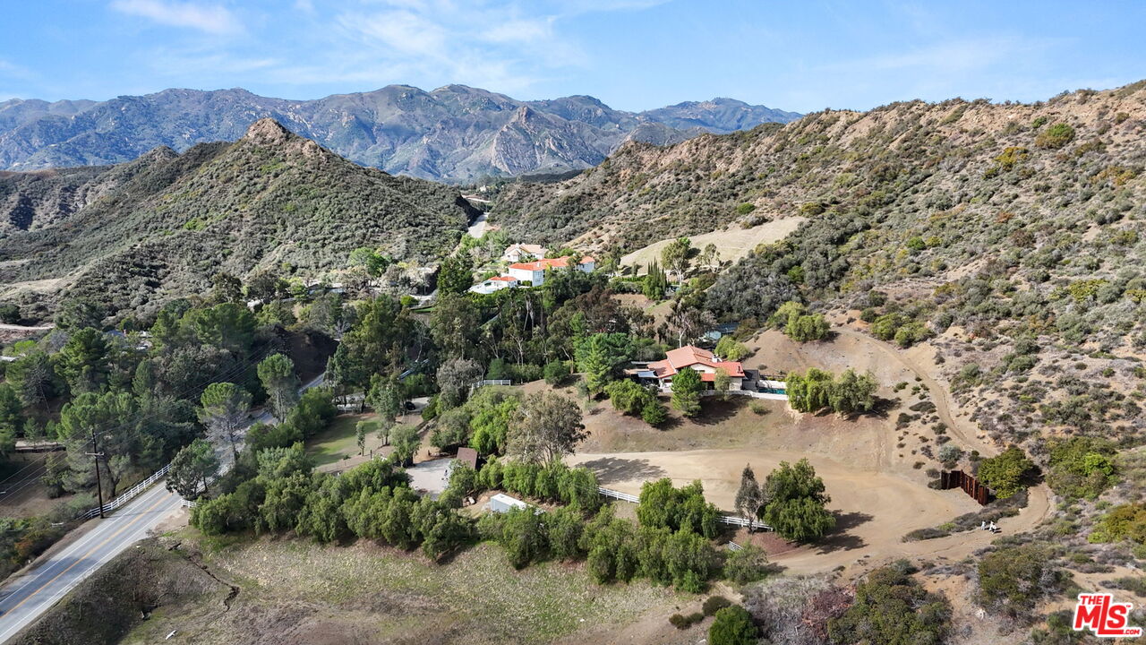 Calabasas, California, 91302, United States, 4 Bedrooms Bedrooms, ,3 BathroomsBathrooms,Residential,For Sale,1708601