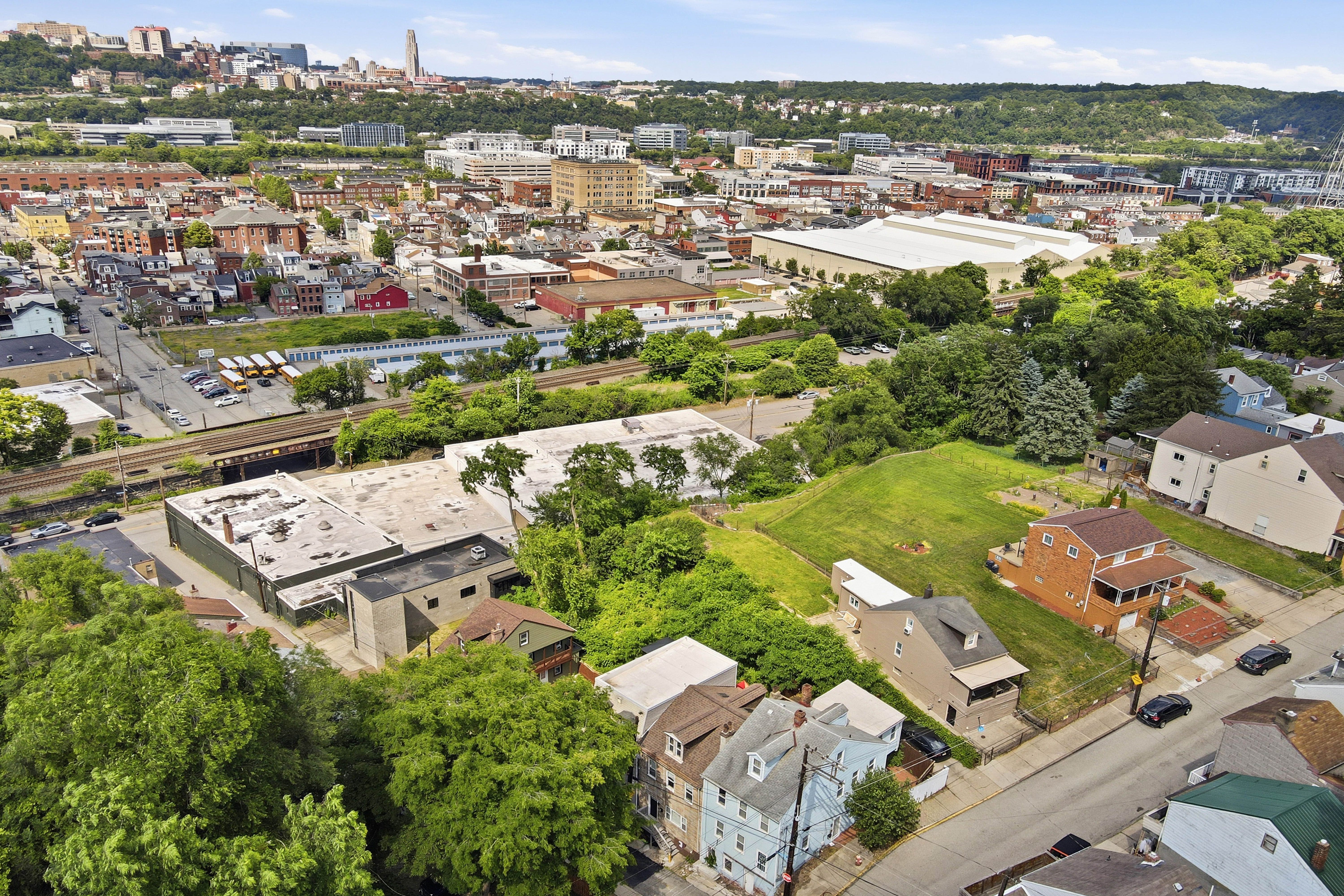  31 Eleanor Street, Pittsburgh, PA 15203 - 物件實景