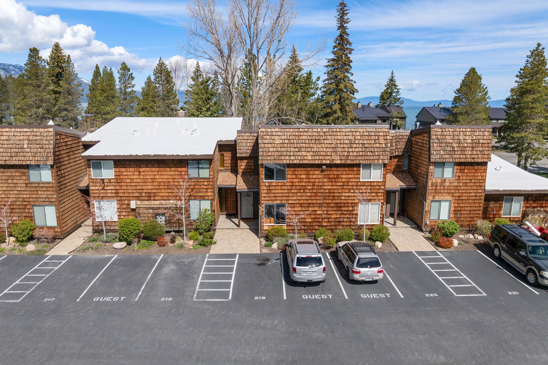  Lakeview Tahoe Keys Turnkey Townhome - 物件實景