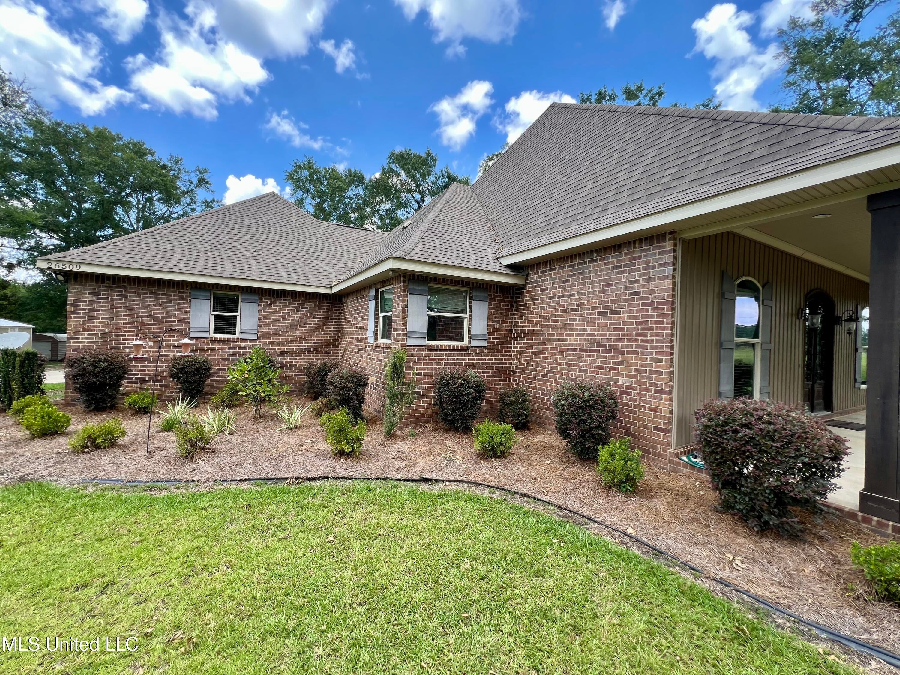 Lucedale, Mississippi, 39452, United States, 4 Bedrooms Bedrooms, ,3 BathroomsBathrooms,Residential,For Sale,1890543