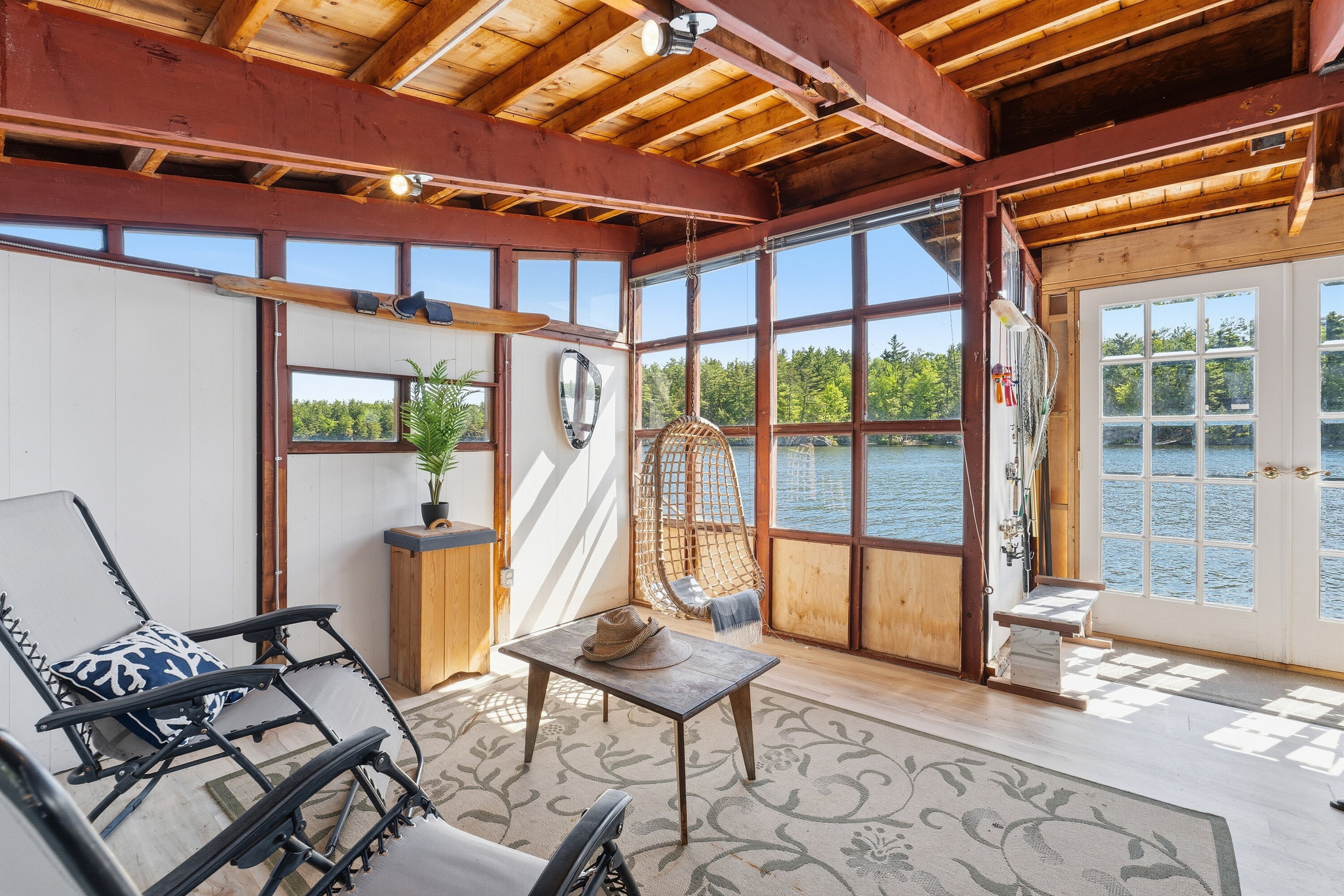  Timeless Kahshe Lake Cottage - 物件實景