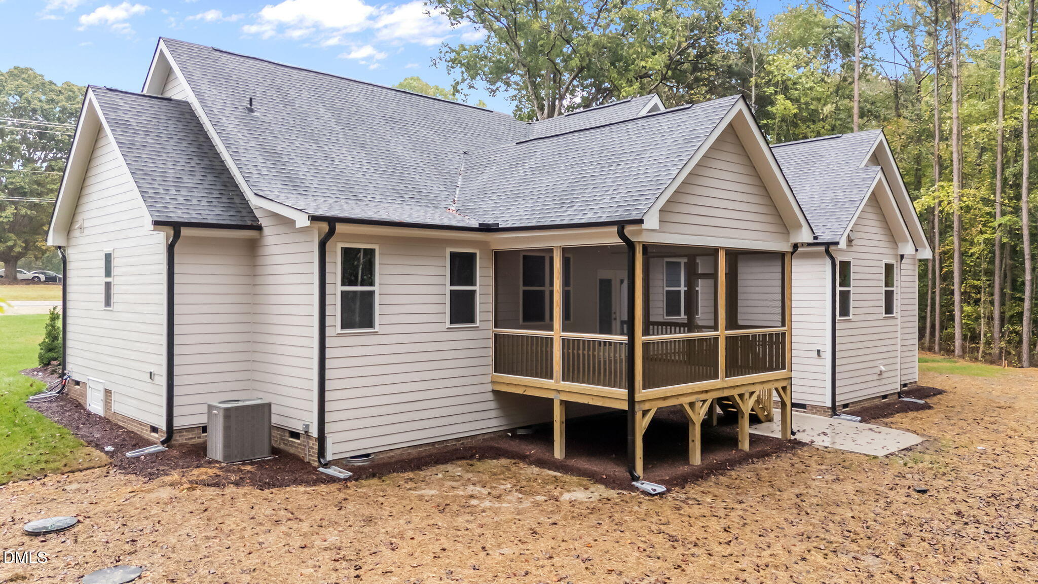Louisburg, North Carolina, 27549, United States, 4 Bedrooms Bedrooms, ,3 BathroomsBathrooms,Residential,For Sale,1966640