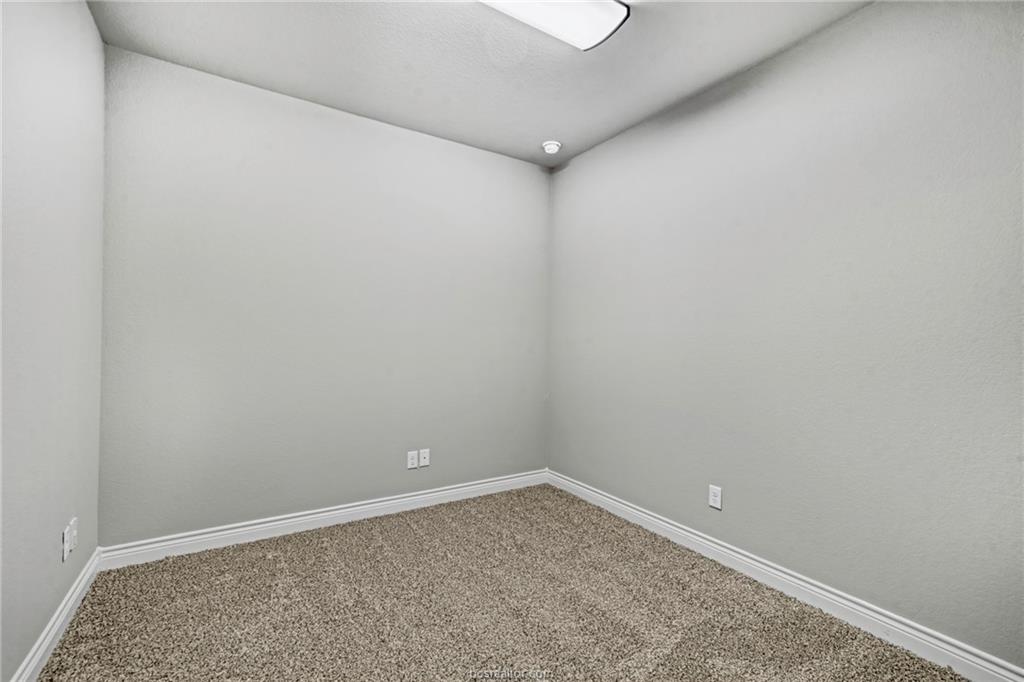 North Zulch, Texas, 77872, United States, 4 Bedrooms Bedrooms, ,3 BathroomsBathrooms,Residential,For Sale,1920538