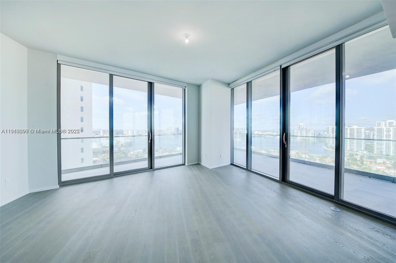 Sunny Isles Beach, Florida, 33160, United States, 2 Bedrooms Bedrooms, ,2 BathroomsBathrooms,Residential,For Sale,1996816
