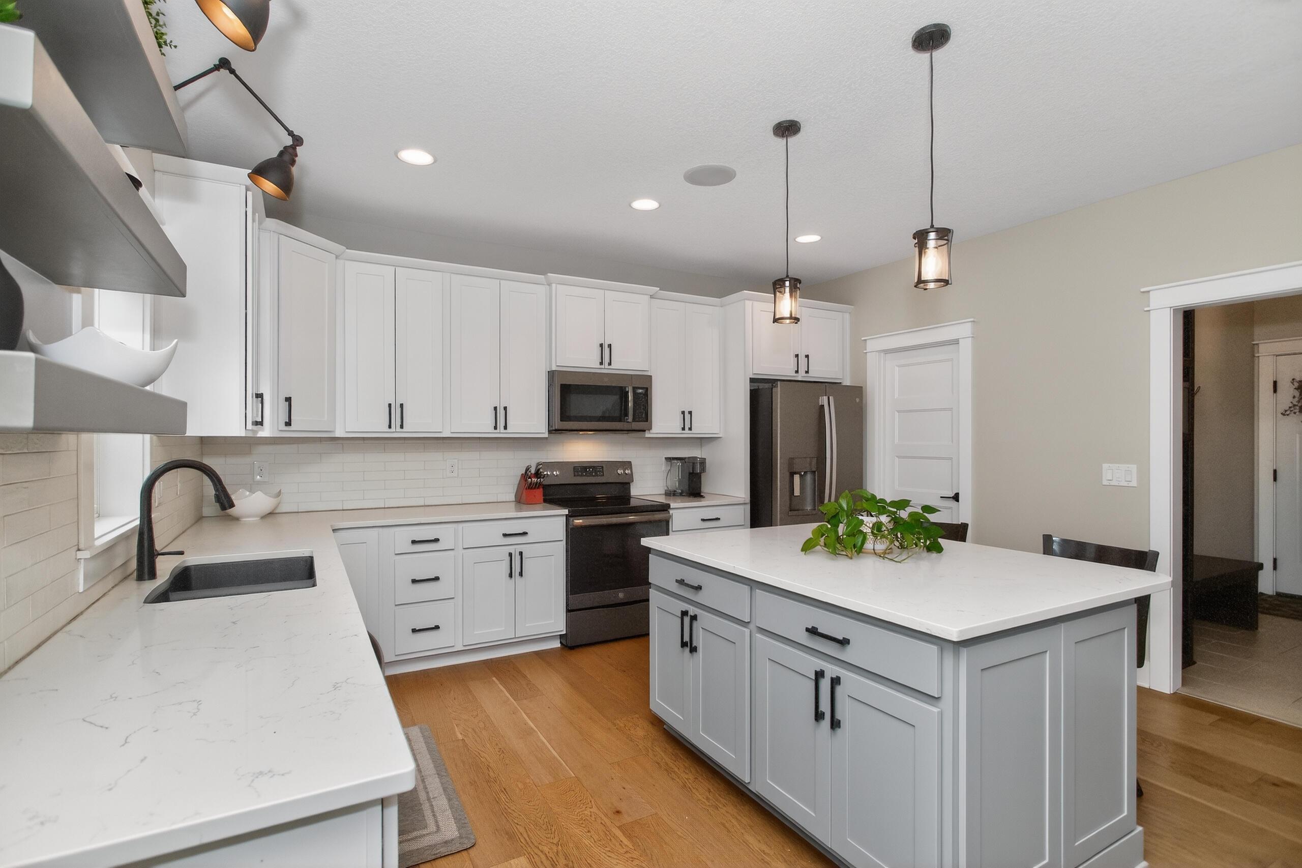 Ames, Iowa, 50014, United States, 5 Bedrooms Bedrooms, ,4 BathroomsBathrooms,Residential,For Sale,2006448