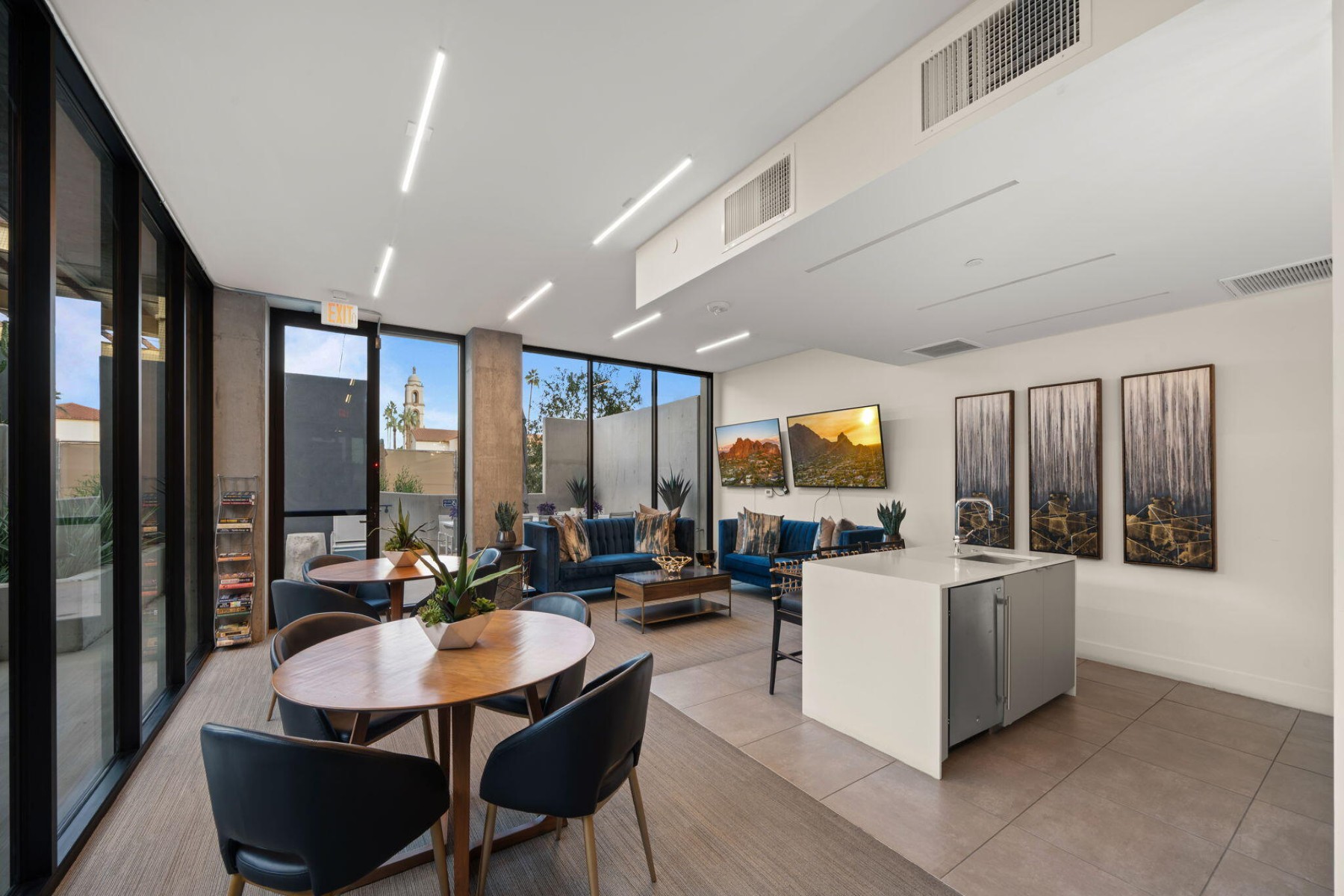  2300 E Campbell Avenue  Phoenix, AZ - 物件實景