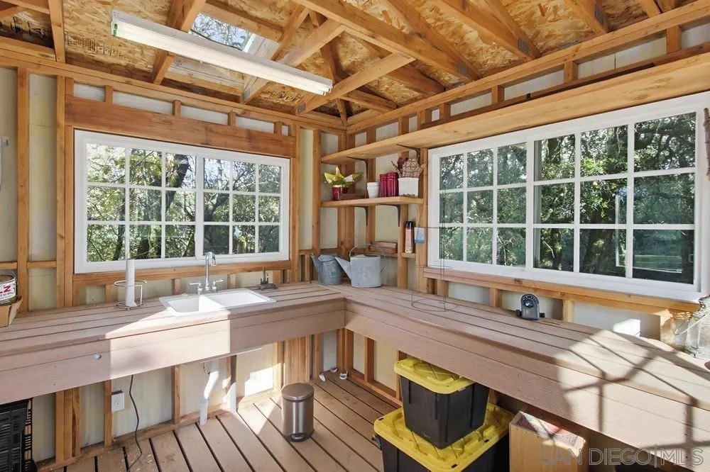 Julian, California, 92036, United States, 5 Bedrooms Bedrooms, ,5 BathroomsBathrooms,Residential,For Sale,1997382