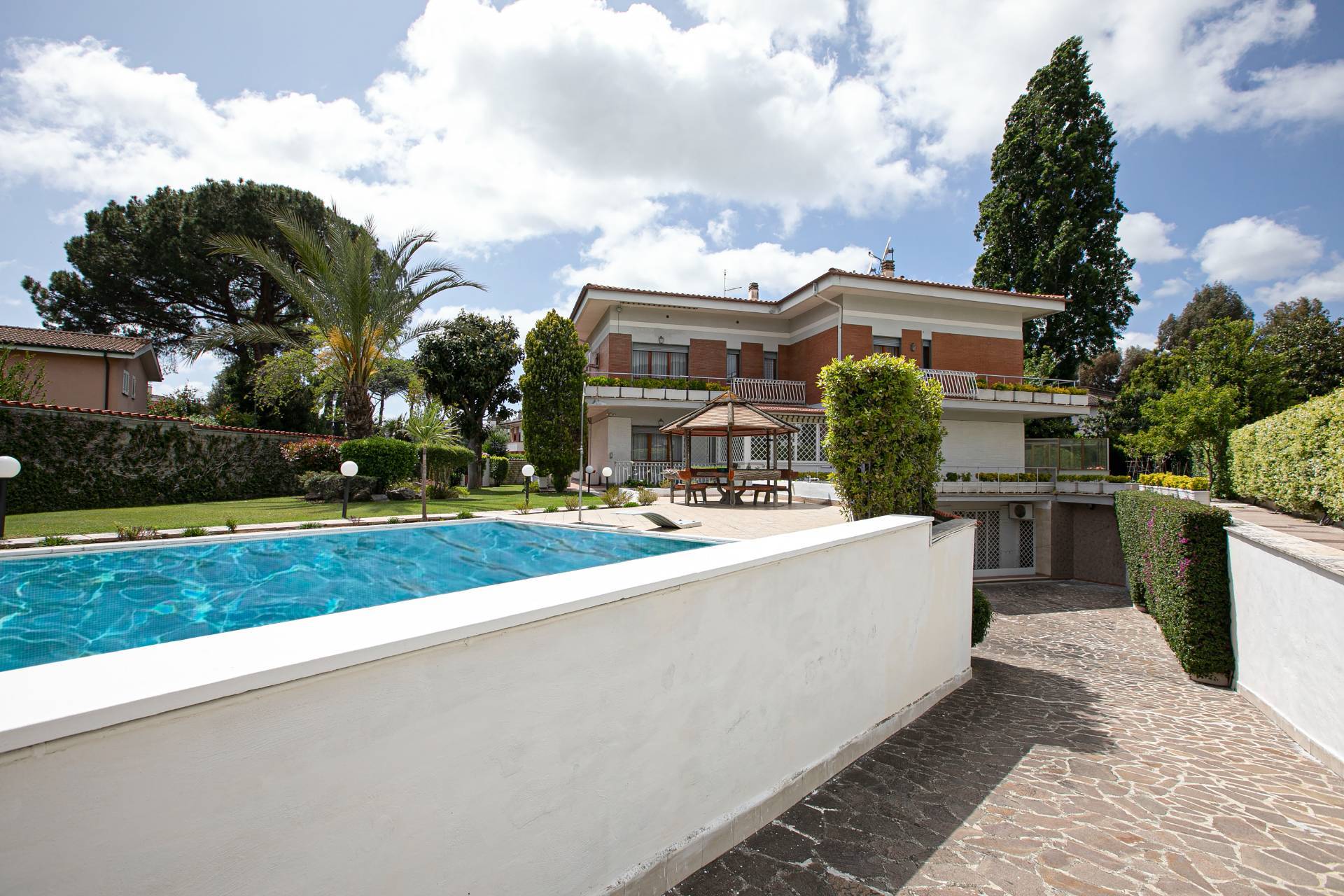 Via Amipsia, Roma, Roma, 00100, IT, 7 Bedrooms Bedrooms, ,6 BathroomsBathrooms,Residential,For Sale,Via Amipsia,1441515