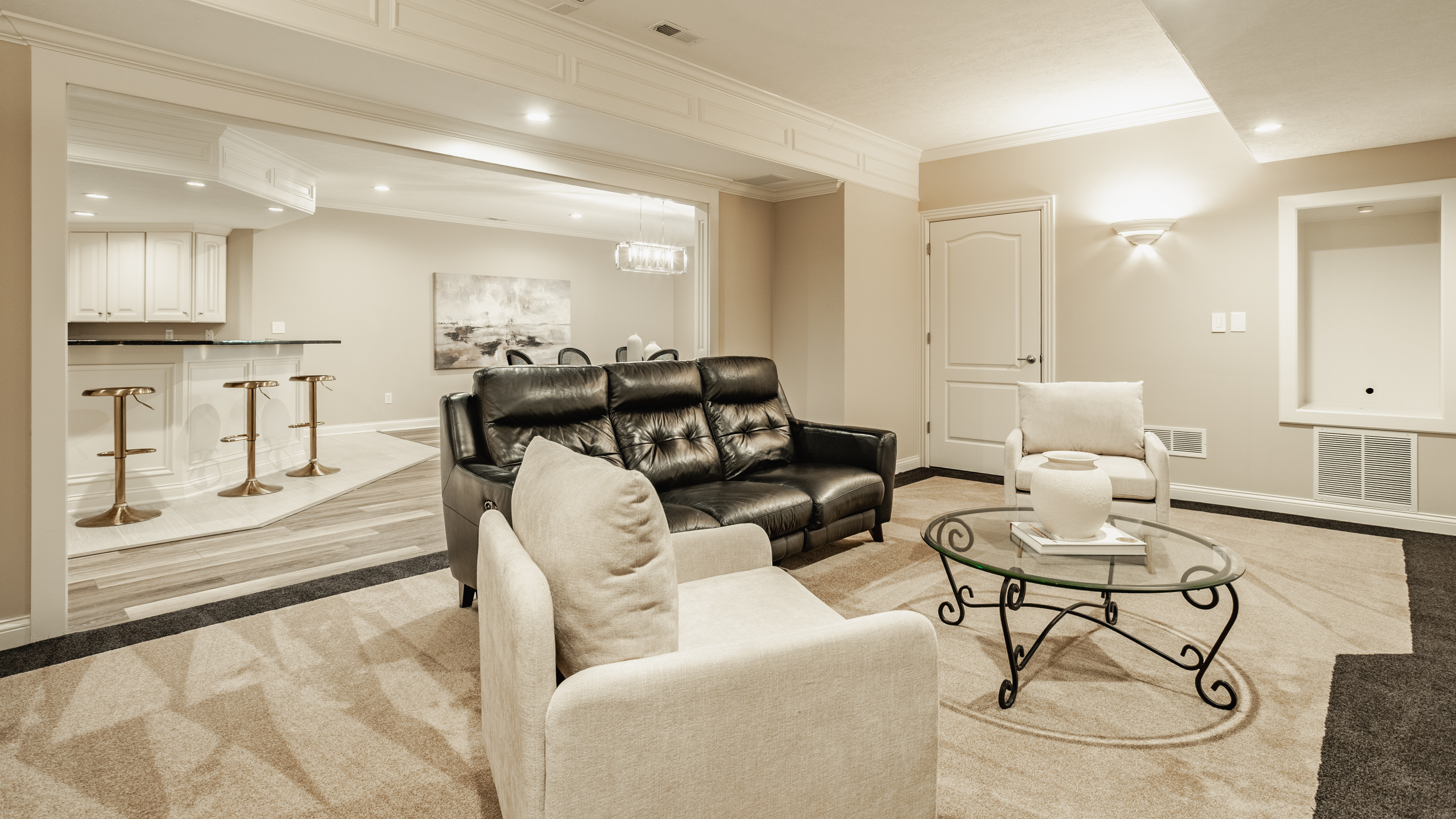  Exceptional West Carmel Home with Resort-Caliber Backyard - 物件實景