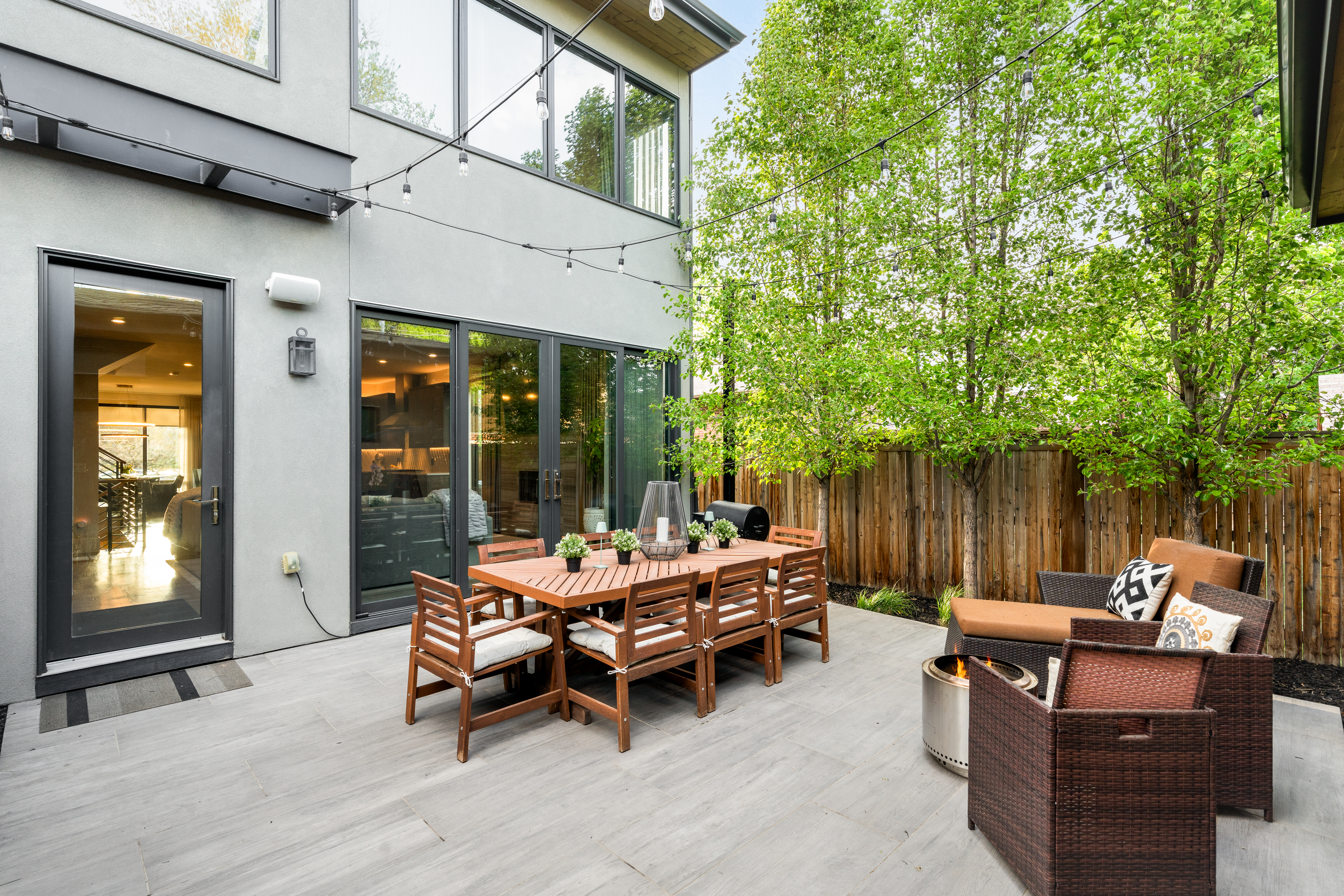  Exceptional Modern 4-Bedroom, 5-Bath Duplex - 物件實景