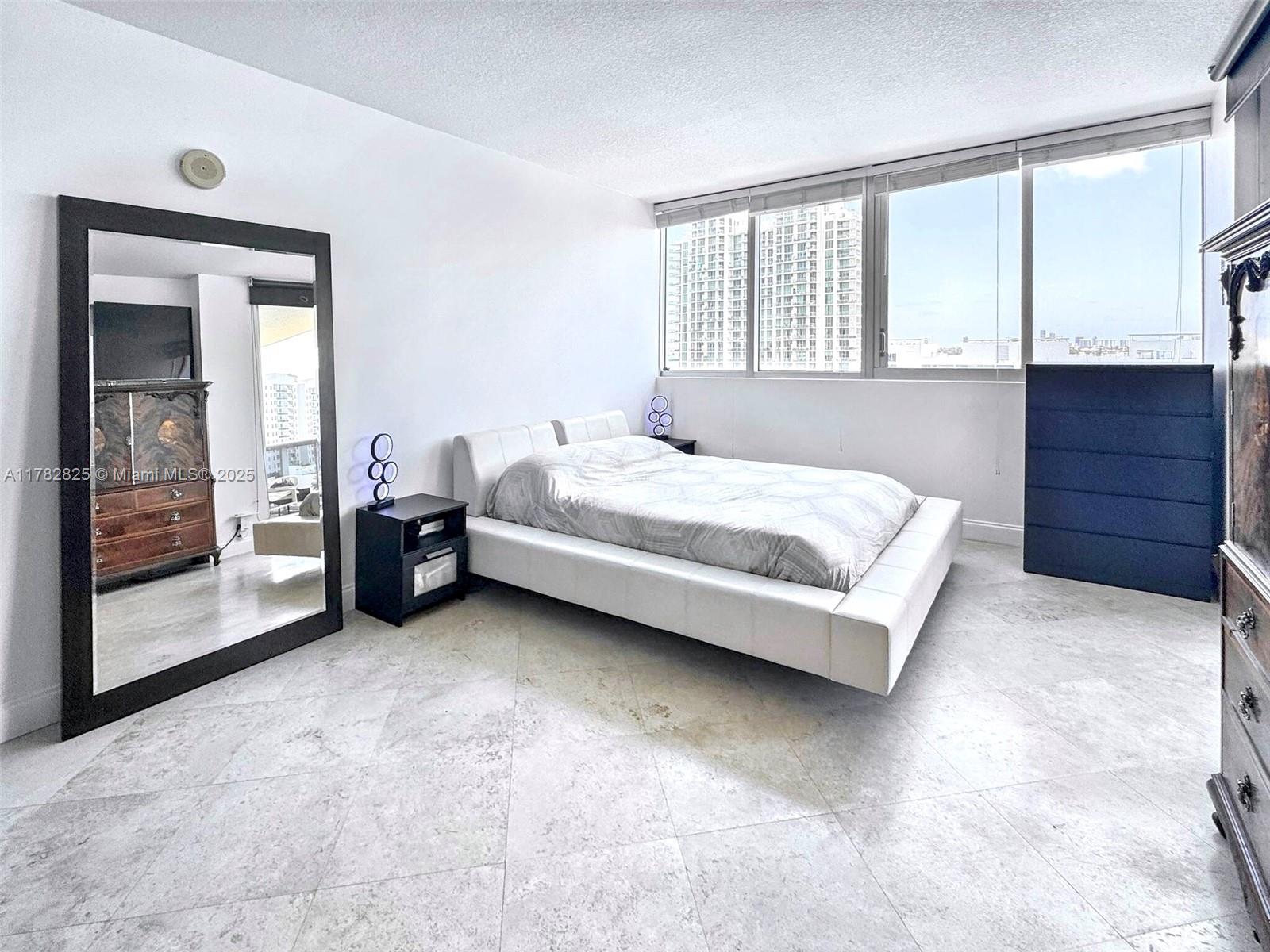 North Bay Village, Florida, 33141, United States, 2 Bedrooms Bedrooms, ,2 BathroomsBathrooms,Residential,For Sale,1878649