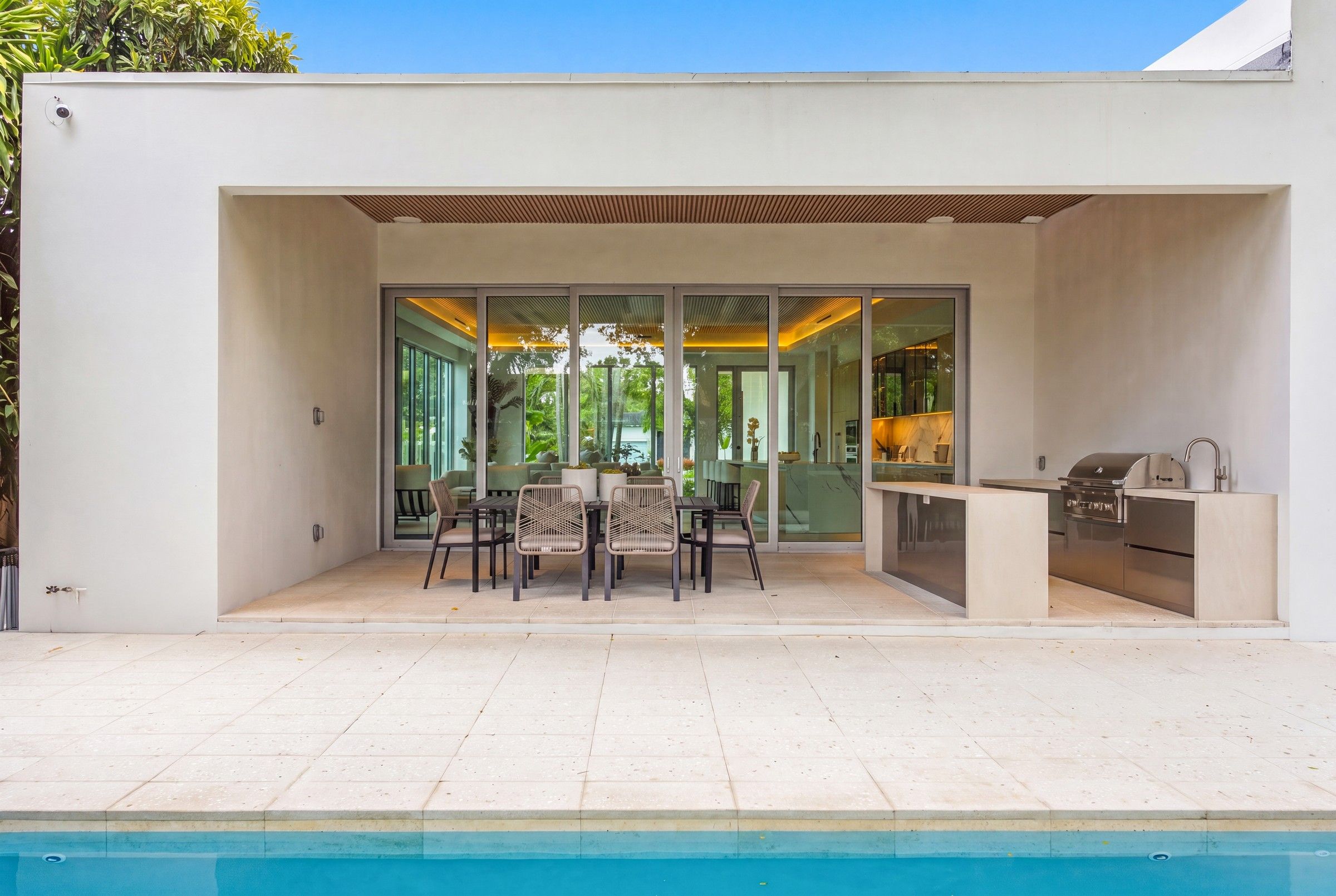 188 Cherokee St, Miami Springs, FL, 33166 - 物件實景