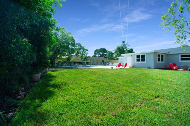 West Palm Beach, Florida, 33407, United States, 4 Bedrooms Bedrooms, ,2 BathroomsBathrooms,Residential,For Sale,1978414