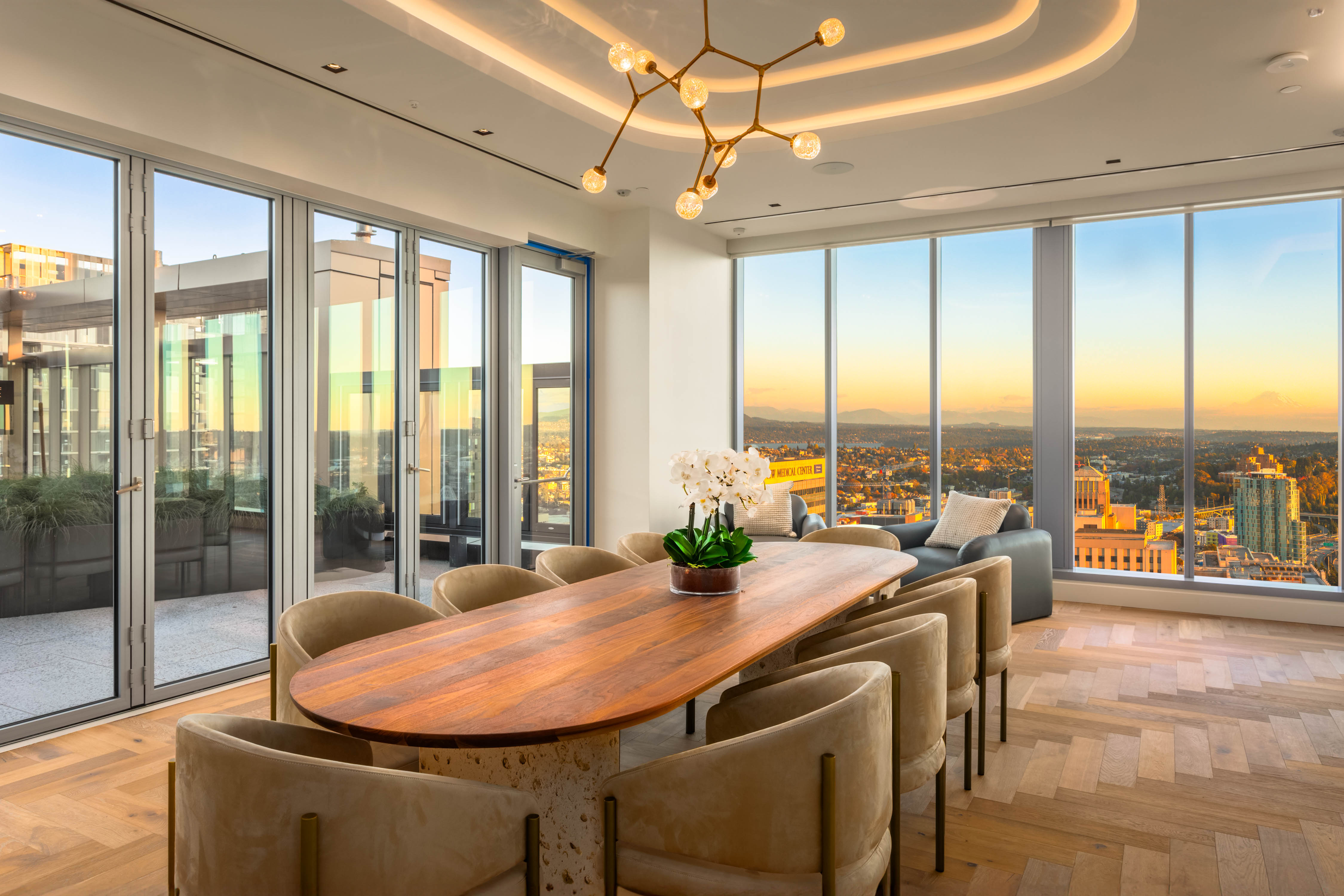  800 Columbia Street #2203, Seattle, WA, 98104 - 物件實景
