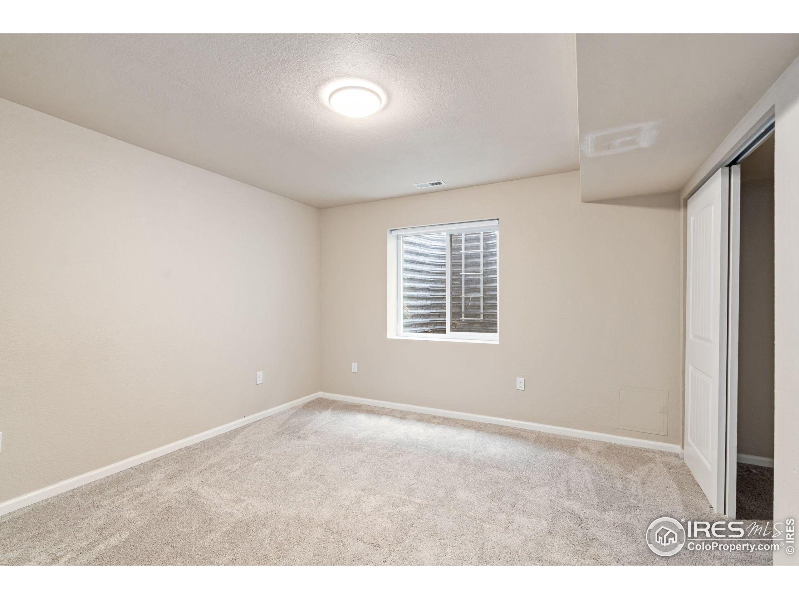 Windsor, Colorado, 80550, United States, 5 Bedrooms Bedrooms, ,4 BathroomsBathrooms,Residential,For Sale,1938748
