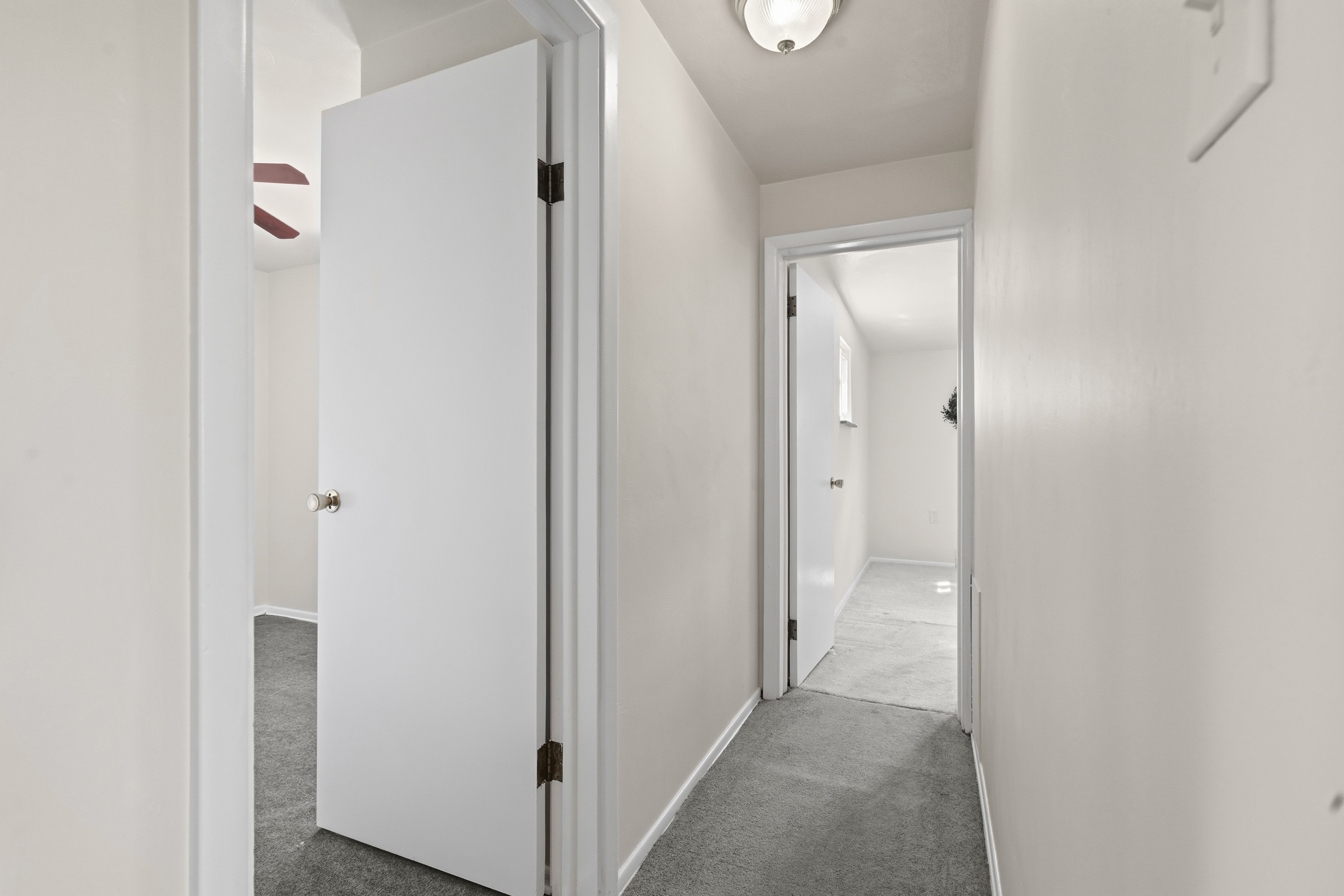  73 Clifford Drive, Pittsburgh, PA 15220 - 物件實景