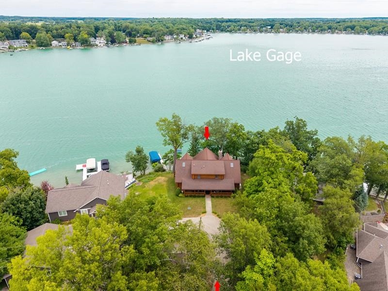 Angola, Indiana, 46703, United States, 5 Bedrooms Bedrooms, ,4 BathroomsBathrooms,Residential,For Sale,1942328
