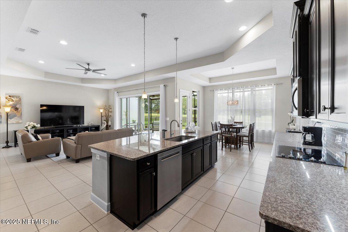 Orange Park, Florida, 32065, United States, 4 Bedrooms Bedrooms, ,3 BathroomsBathrooms,Residential,For Sale,1979737