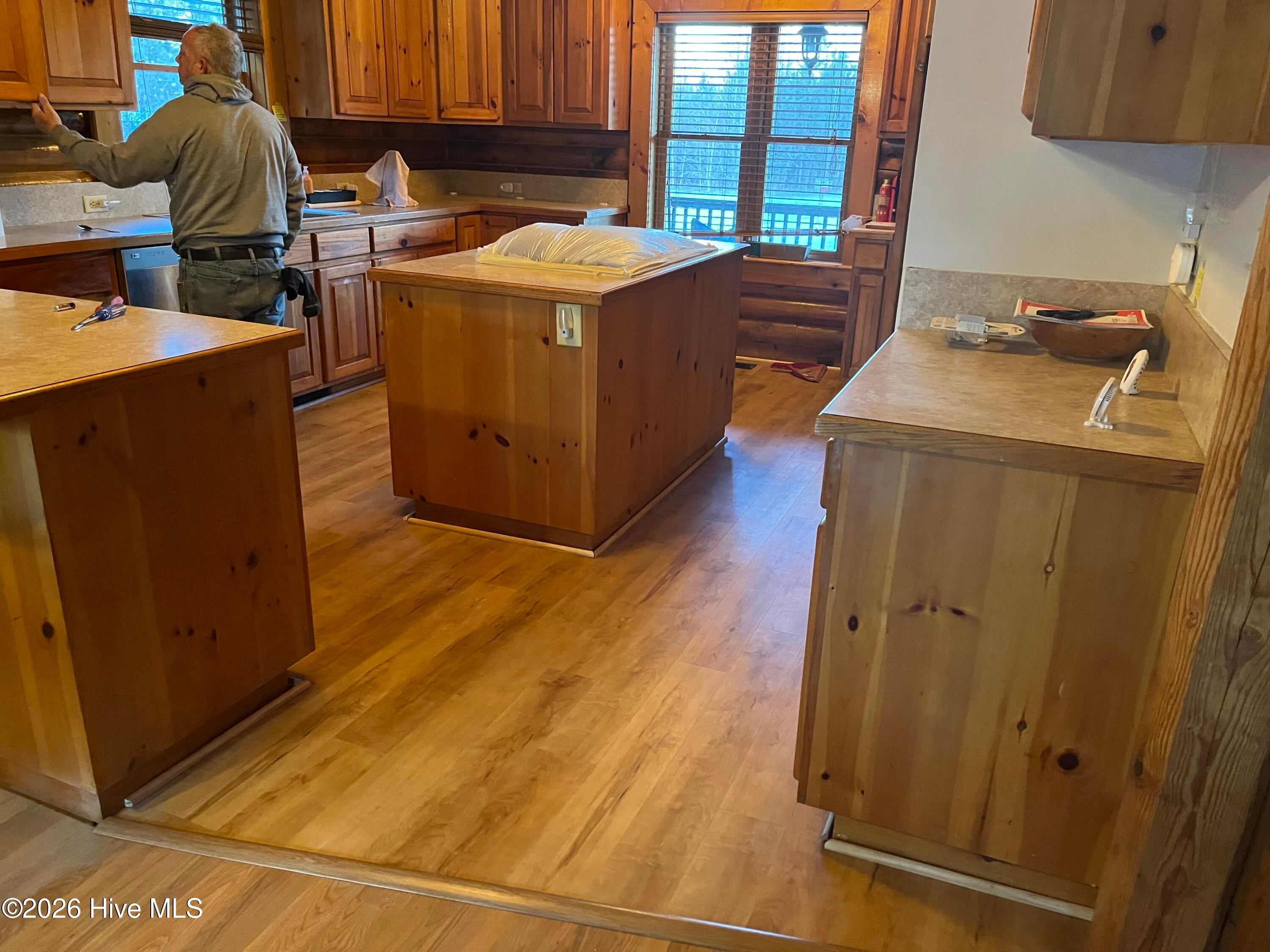 Washington, North Carolina, 27889, United States, 3 Bedrooms Bedrooms, ,3 BathroomsBathrooms,Residential,For Sale,2049044