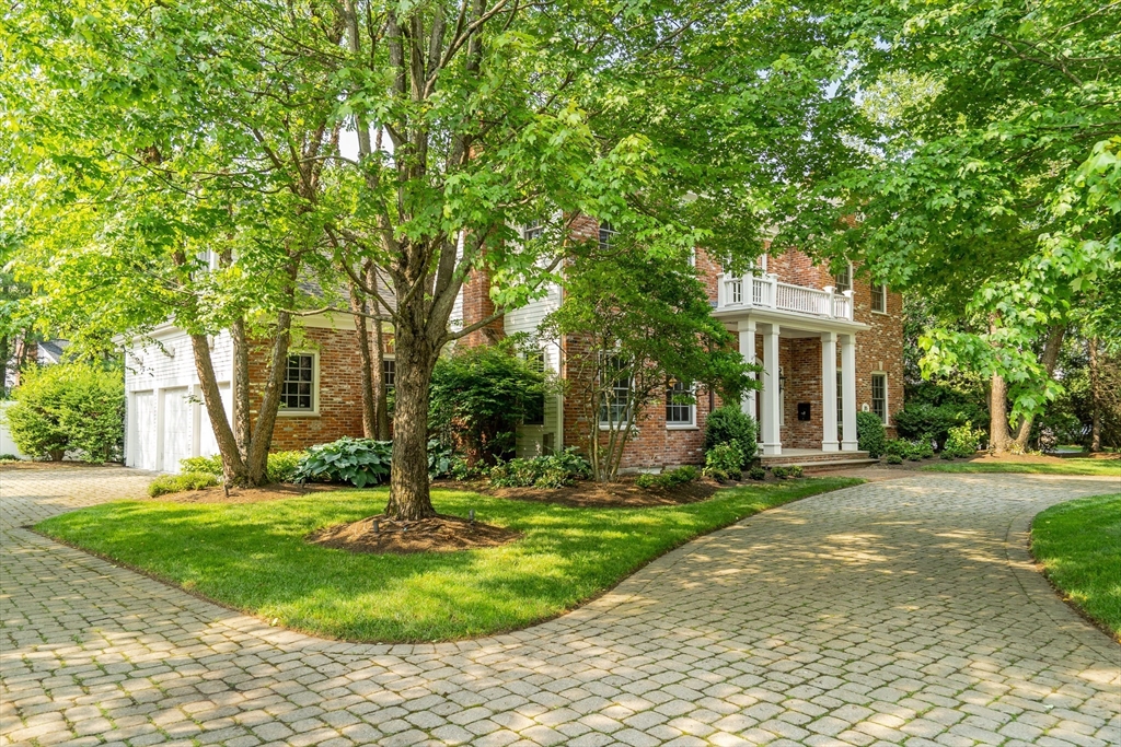 Wellesley, Massachusetts, 02481, United States, 6 Bedrooms Bedrooms, ,8 BathroomsBathrooms,Residential,For Sale,1941628