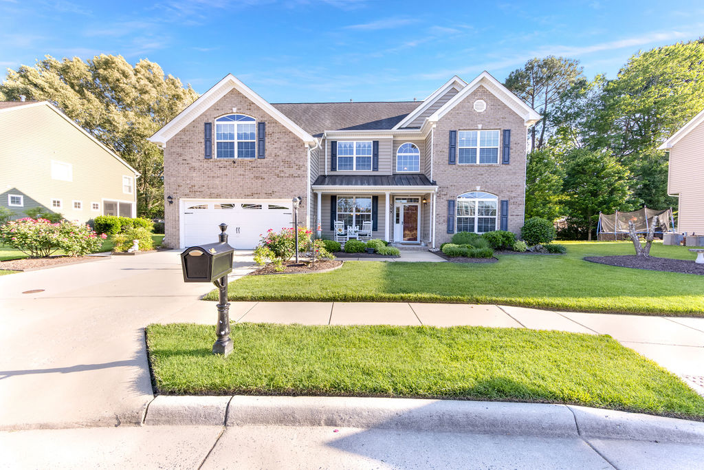 Chesapeake, Virginia, 23322, United States, 6 Bedrooms Bedrooms, ,3 BathroomsBathrooms,Residential,For Sale,1927951