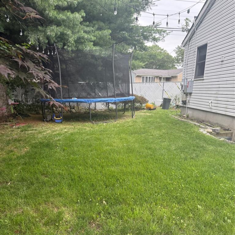 Ronkonkoma, New York, 11779, United States, 3 Bedrooms Bedrooms, ,2 BathroomsBathrooms,Residential,For Sale,1876247