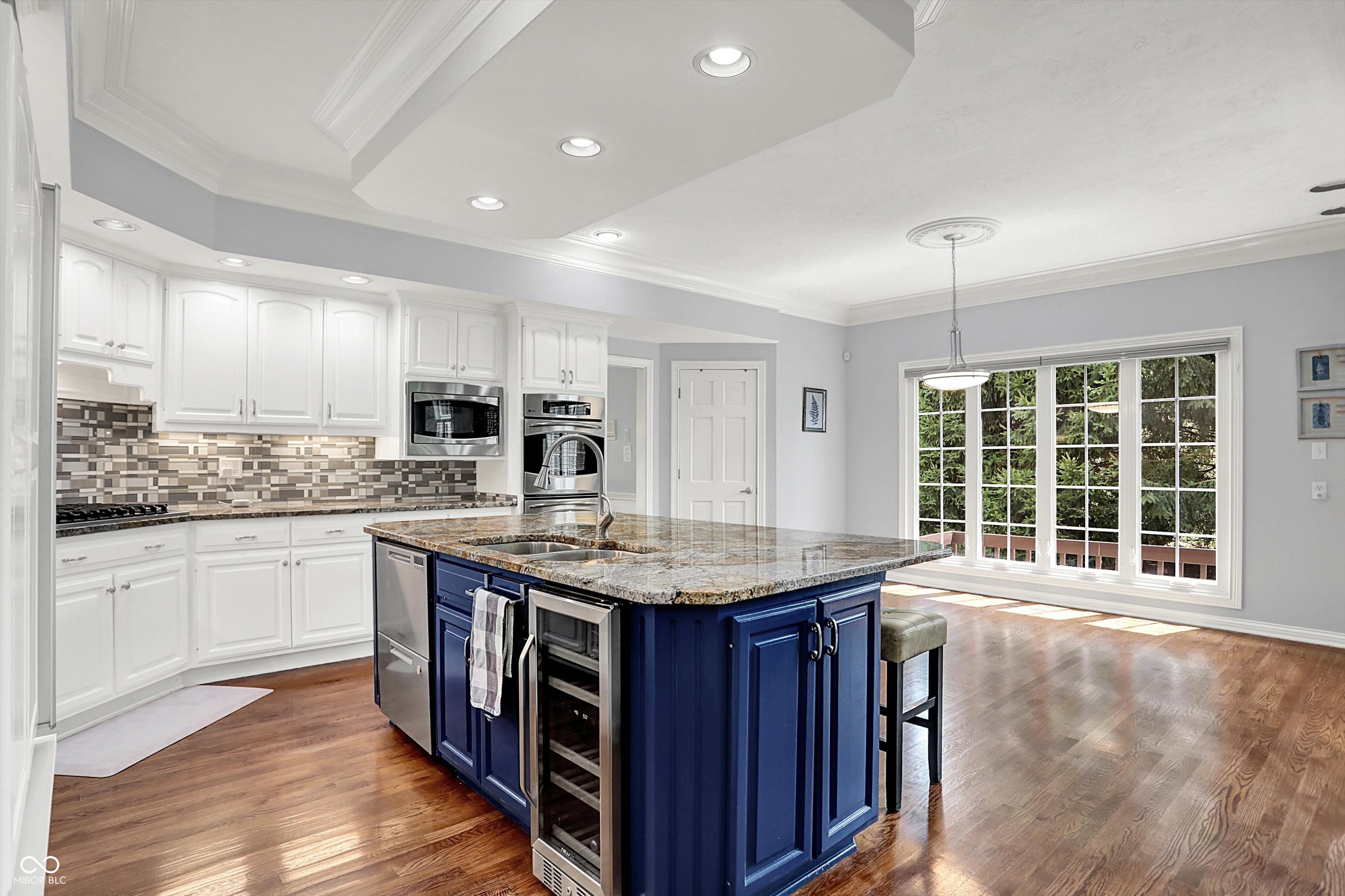 Carmel, Indiana, 46032, United States, 5 Bedrooms Bedrooms, ,5 BathroomsBathrooms,Residential,For Sale,2005635