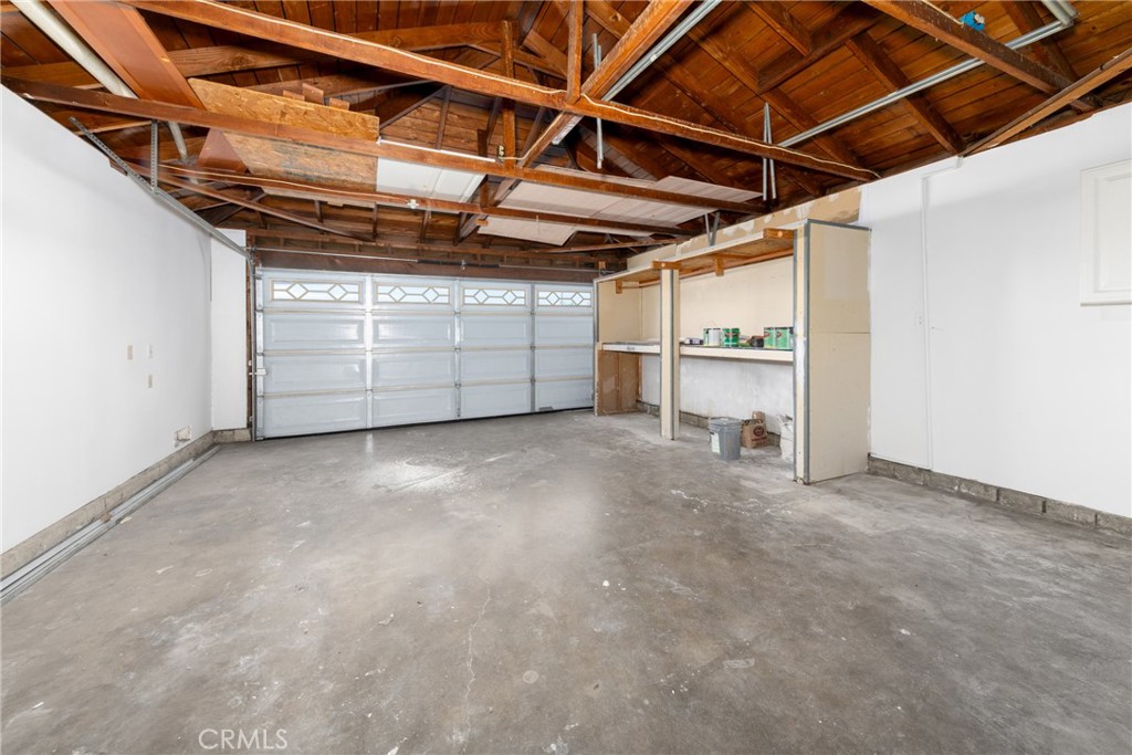 Ontario, California, 91762, United States, 4 Bedrooms Bedrooms, ,2 BathroomsBathrooms,Residential,For Sale,1930288