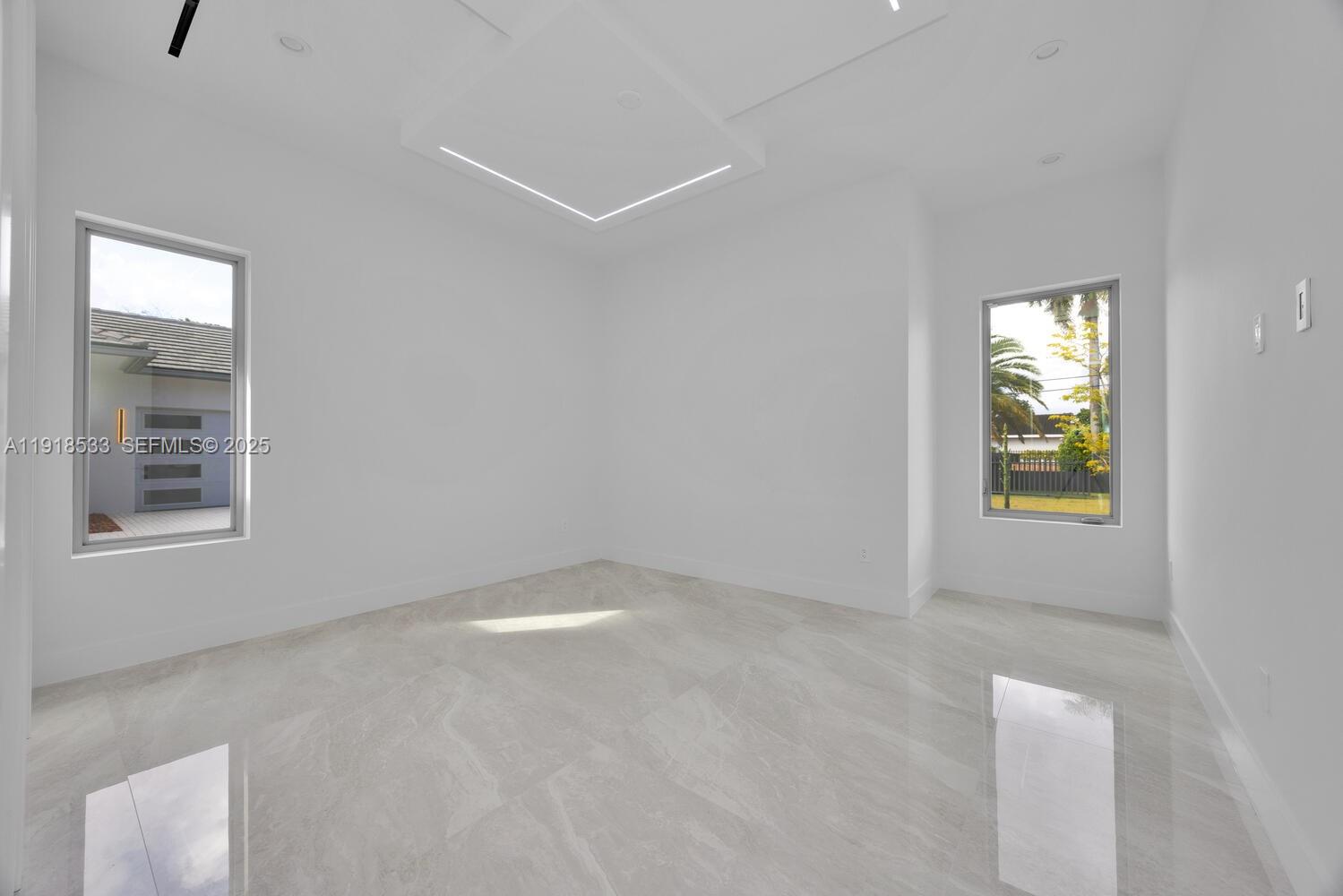 Miami, Florida, 33173, United States, 6 Bedrooms Bedrooms, ,7 BathroomsBathrooms,Residential,For Sale,2001798