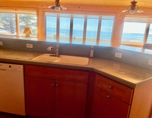 Bois Blanc, Michigan, 49775, United States, 4 Bedrooms Bedrooms, ,3 BathroomsBathrooms,Residential,For Sale,1829598