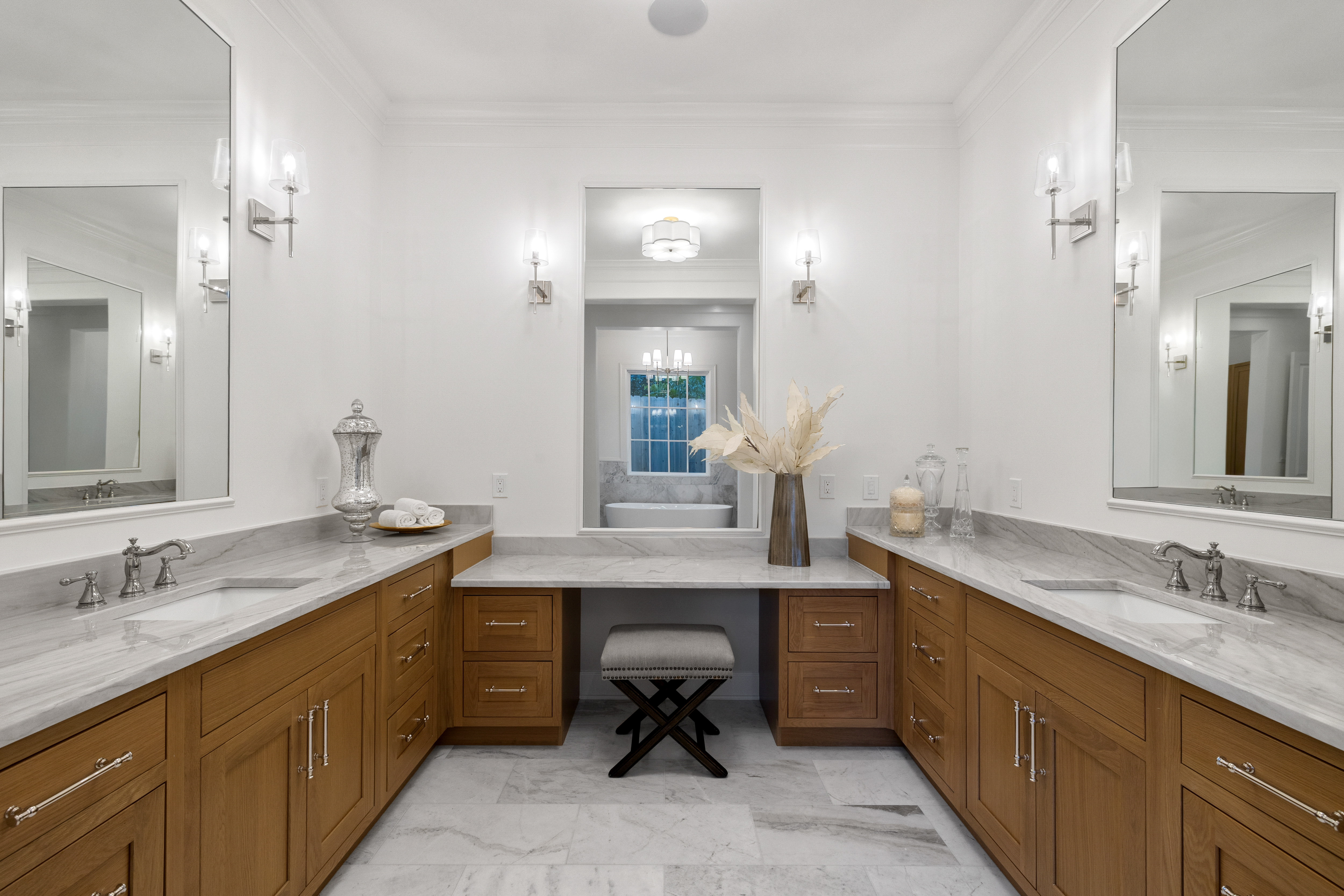  Modern Elegance in Alamo Heights - 物件實景