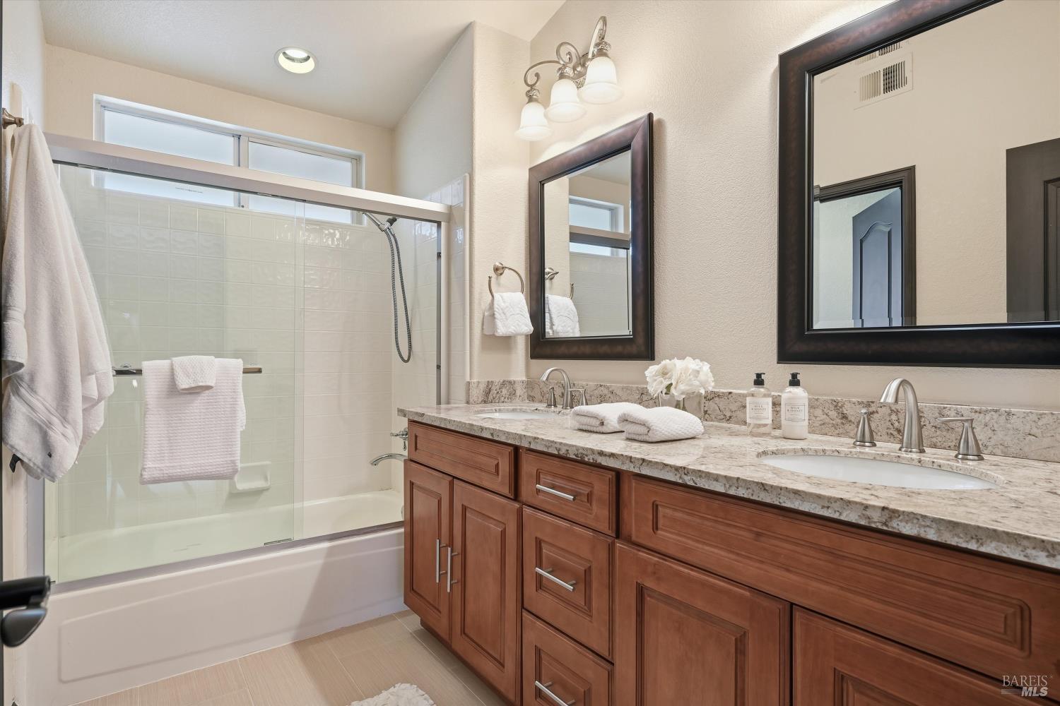 Napa, California, 94559, United States, 5 Bedrooms Bedrooms, ,3 BathroomsBathrooms,Residential,For Sale,2000395