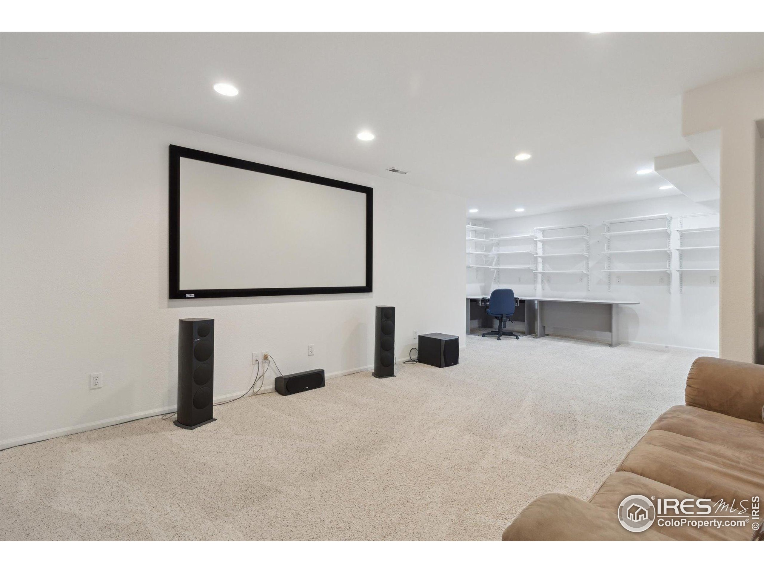 Broomfield, Colorado, 80023, United States, 3 Bedrooms Bedrooms, ,3 BathroomsBathrooms,Residential,For Sale,1989146