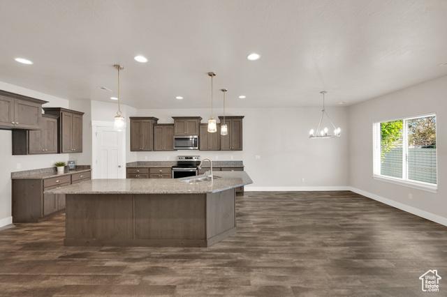 Syracuse, Utah, 84075, United States, 4 Bedrooms Bedrooms, ,3 BathroomsBathrooms,Residential,For Sale,1928741