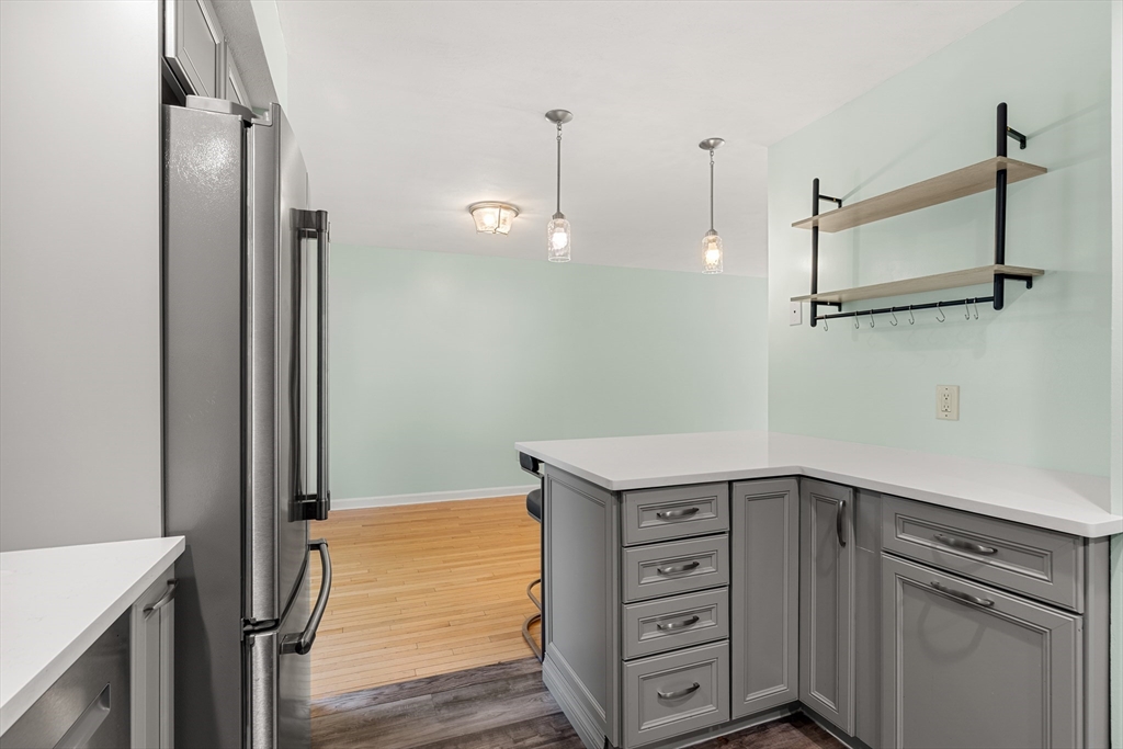 Salem, Massachusetts, 01970, United States, 3 Bedrooms Bedrooms, ,3 BathroomsBathrooms,Residential,For Sale,1913540