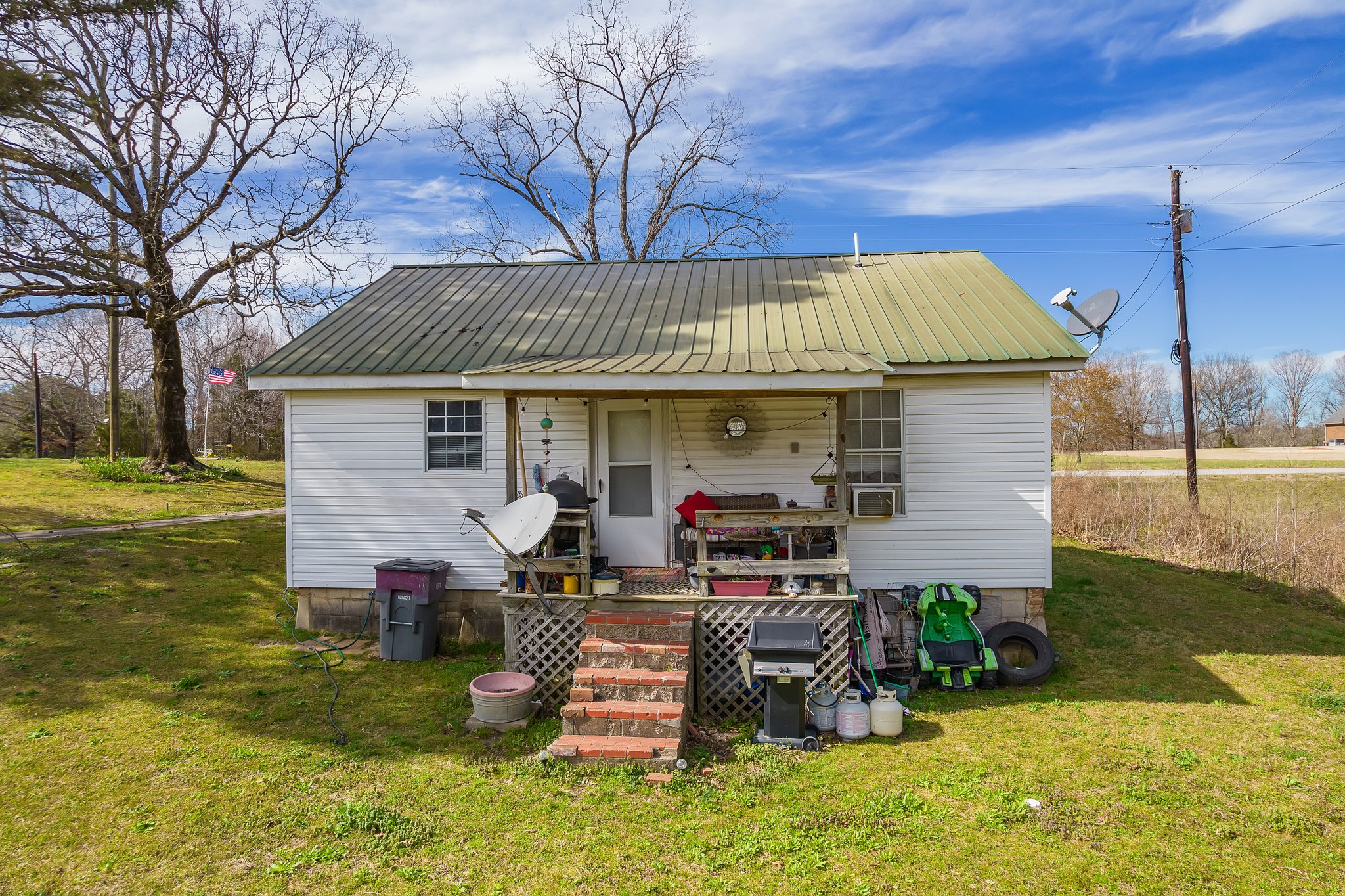 Beech Bluff, Tennessee, 38313, United States, 5 Bedrooms Bedrooms, ,3 BathroomsBathrooms,Residential,For Sale,1743753