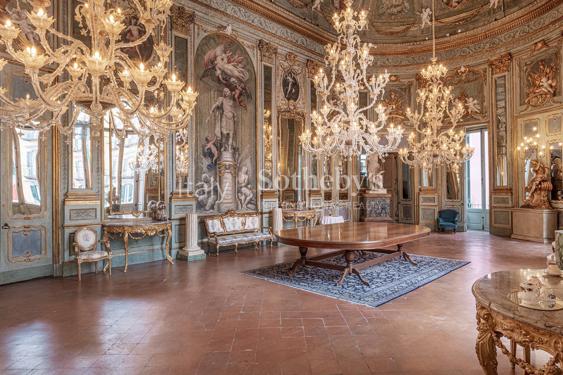  Monumental historic mansion in the heart of Naples - 物件實景