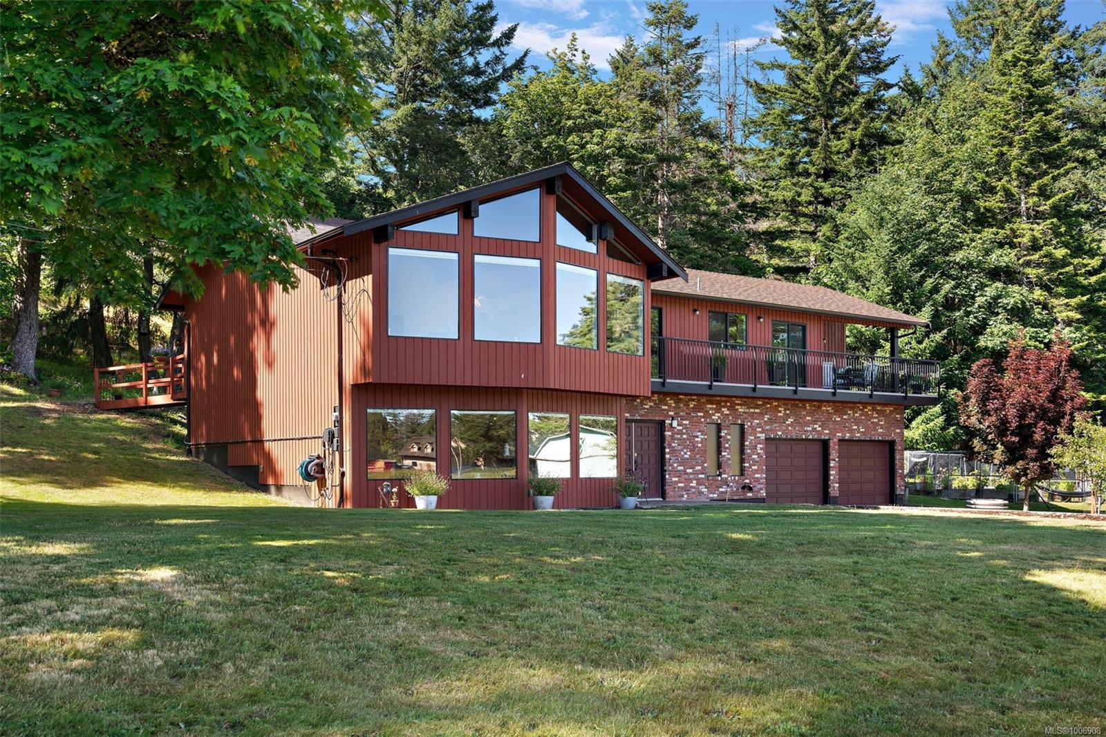 SAANICH, British Columbia, V9E 2C8, CA, 5 Bedrooms Bedrooms, ,Residential,For Sale,1890664