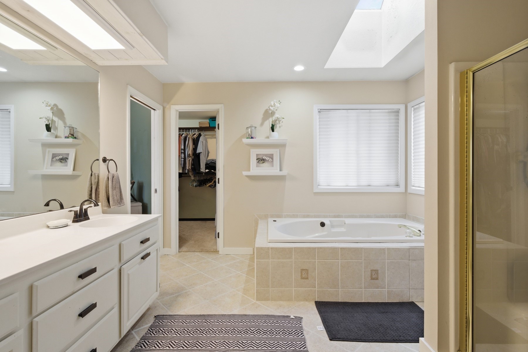  611 Ponder Point Dr - 物件實景