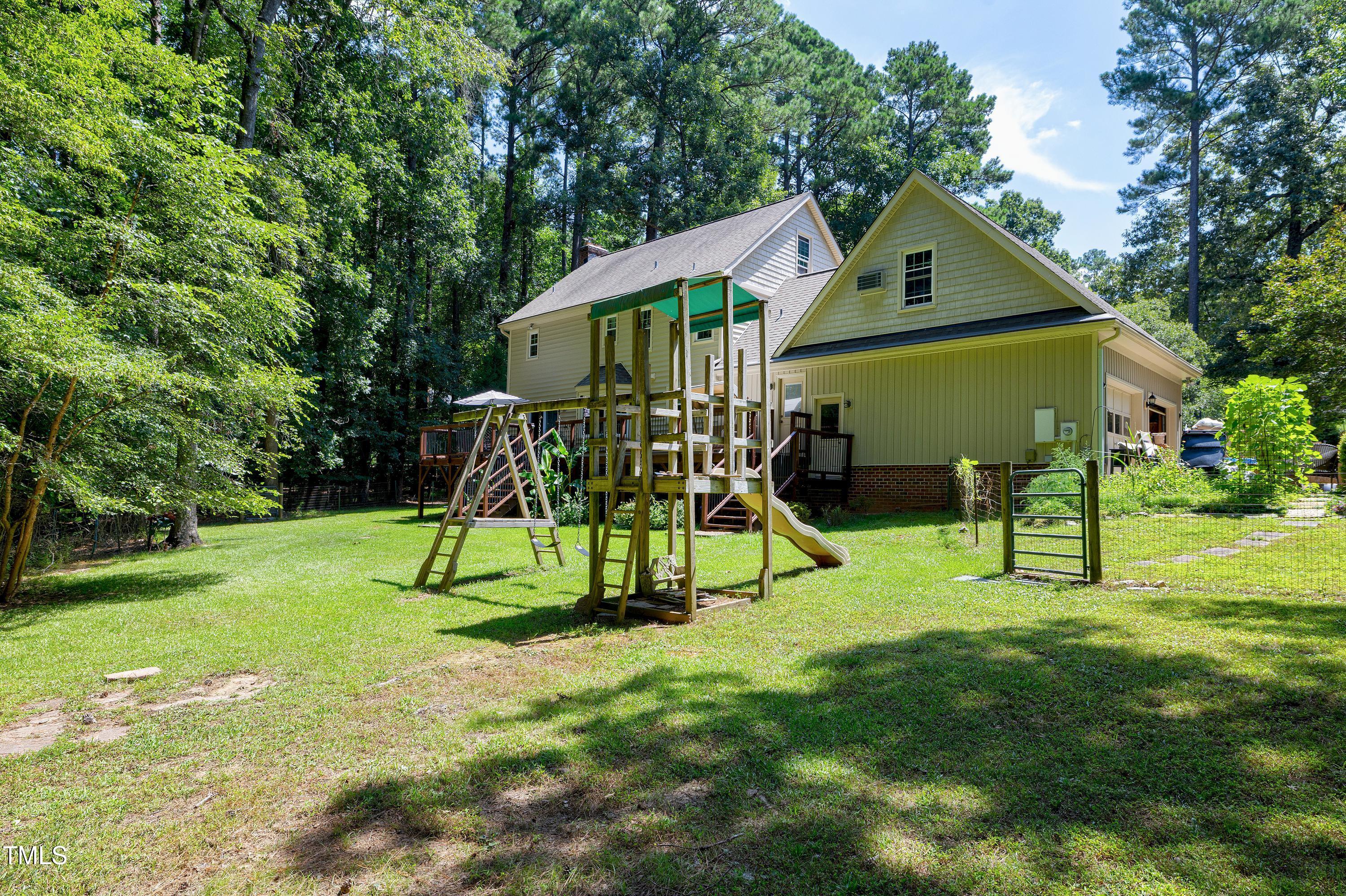 Raleigh, North Carolina, 27606, United States, 3 Bedrooms Bedrooms, ,3 BathroomsBathrooms,Residential,For Sale,1941064