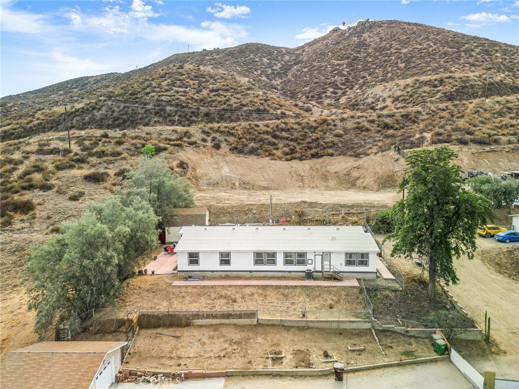 Hemet, California, 92545, United States, 6 Bedrooms Bedrooms, ,3 BathroomsBathrooms,Residential,For Sale,1937118
