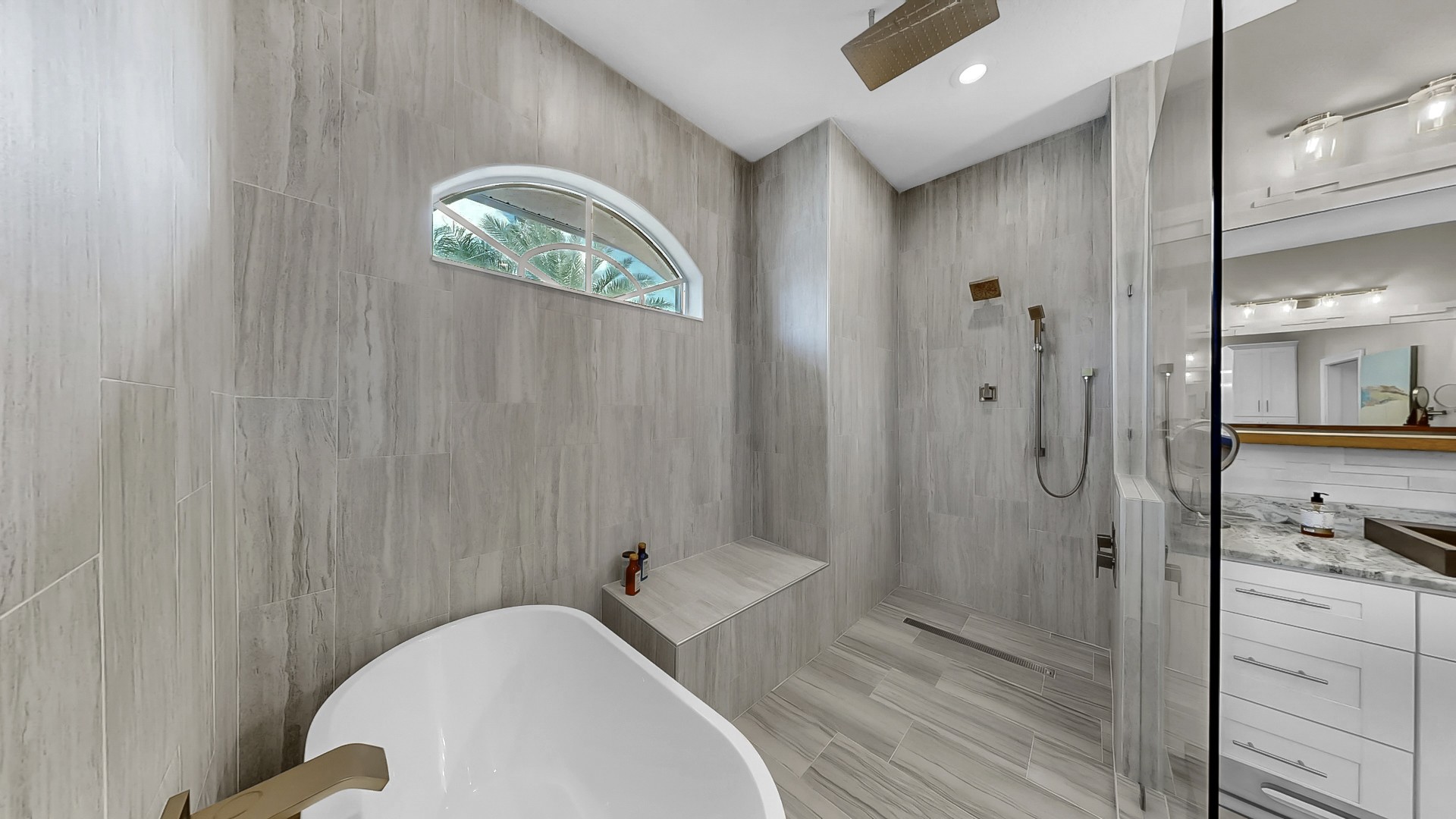 Apollo Beach, Florida, 33572, United States, 4 Bedrooms Bedrooms, ,3 BathroomsBathrooms,Residential,For Sale,1895059