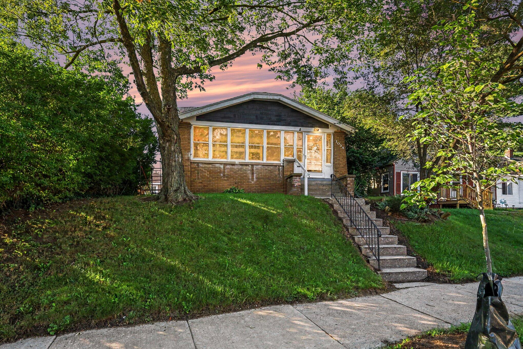 Dickinson St, Grand Rapids, MI 49507 #1