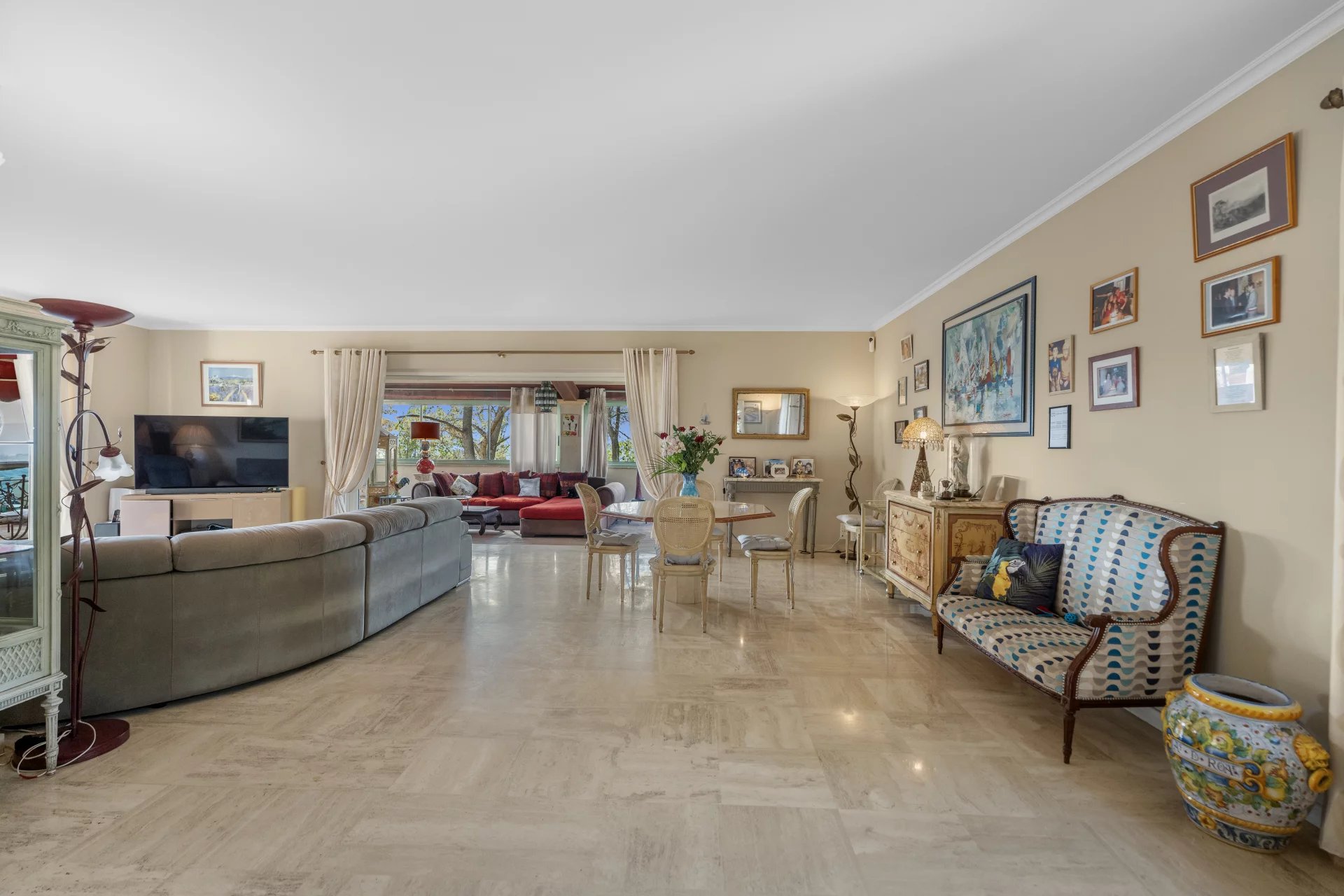 Mougins, Provence-Alpes-Côte d’Azur, 06250, FR, 6 Bedrooms Bedrooms, ,4 BathroomsBathrooms,Residential,For Sale,1987757