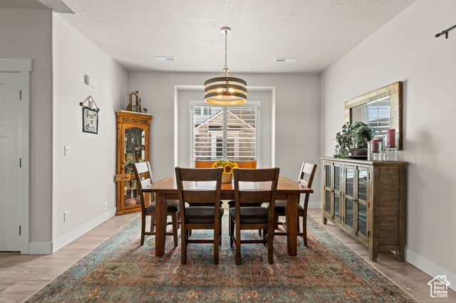 Salem, Utah, 84653, United States, 3 Bedrooms Bedrooms, ,3 BathroomsBathrooms,Residential,For Sale,1943257