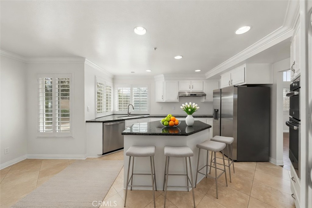 Fontana, California, 92336, United States, 4 Bedrooms Bedrooms, ,3 BathroomsBathrooms,Residential,For Sale,2022235