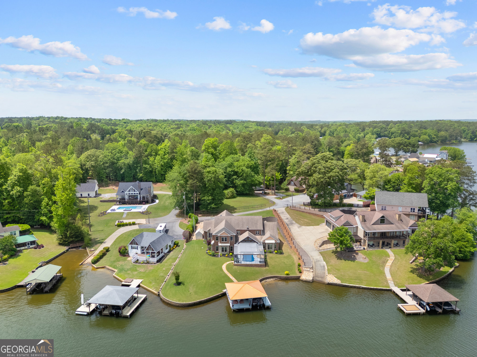 Jackson, Georgia, 30233, United States, 4 Bedrooms Bedrooms, ,4 BathroomsBathrooms,Residential,For Sale,2028016